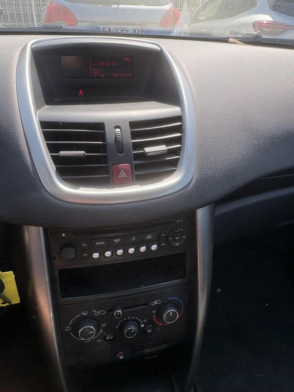 Peugeot 207 1.6i 120CV CABRIOLET BVM5