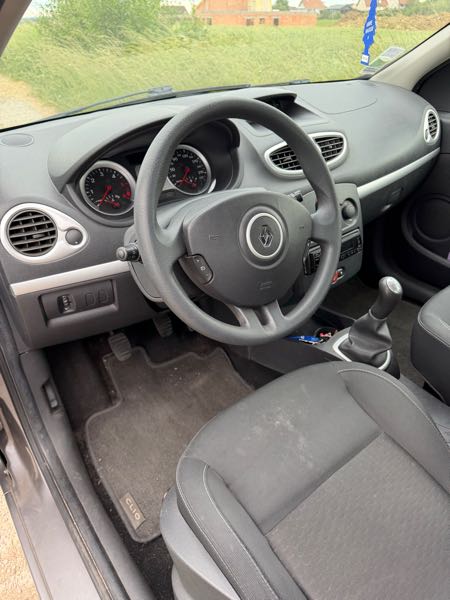 Renault Clio III (2) 1.5 DCI 85 EXPRESSION 5P