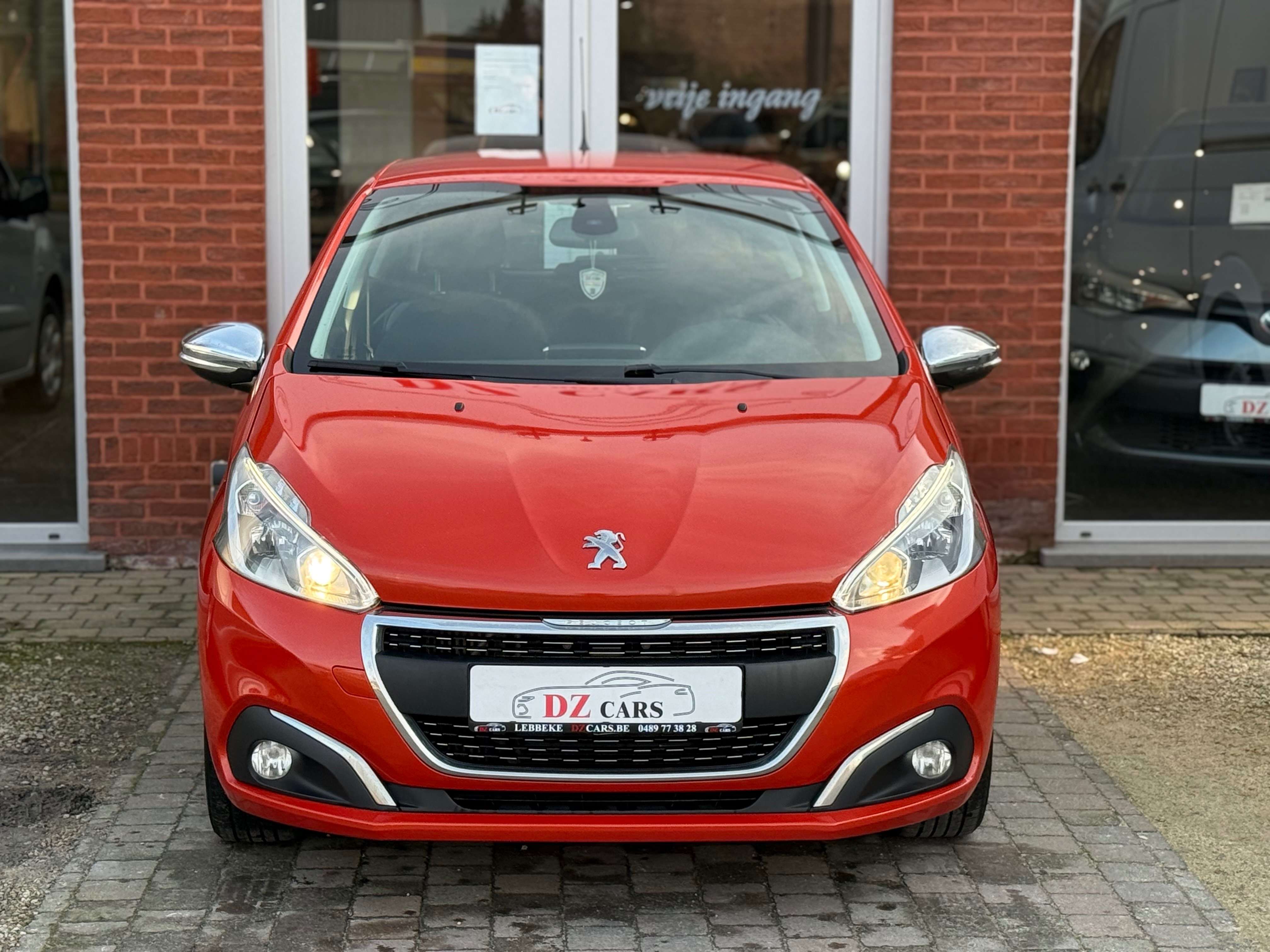 Peugeot 208 1.6HDI 99PK |✅NAVI | APPLE CARPLAY | LED | USB |