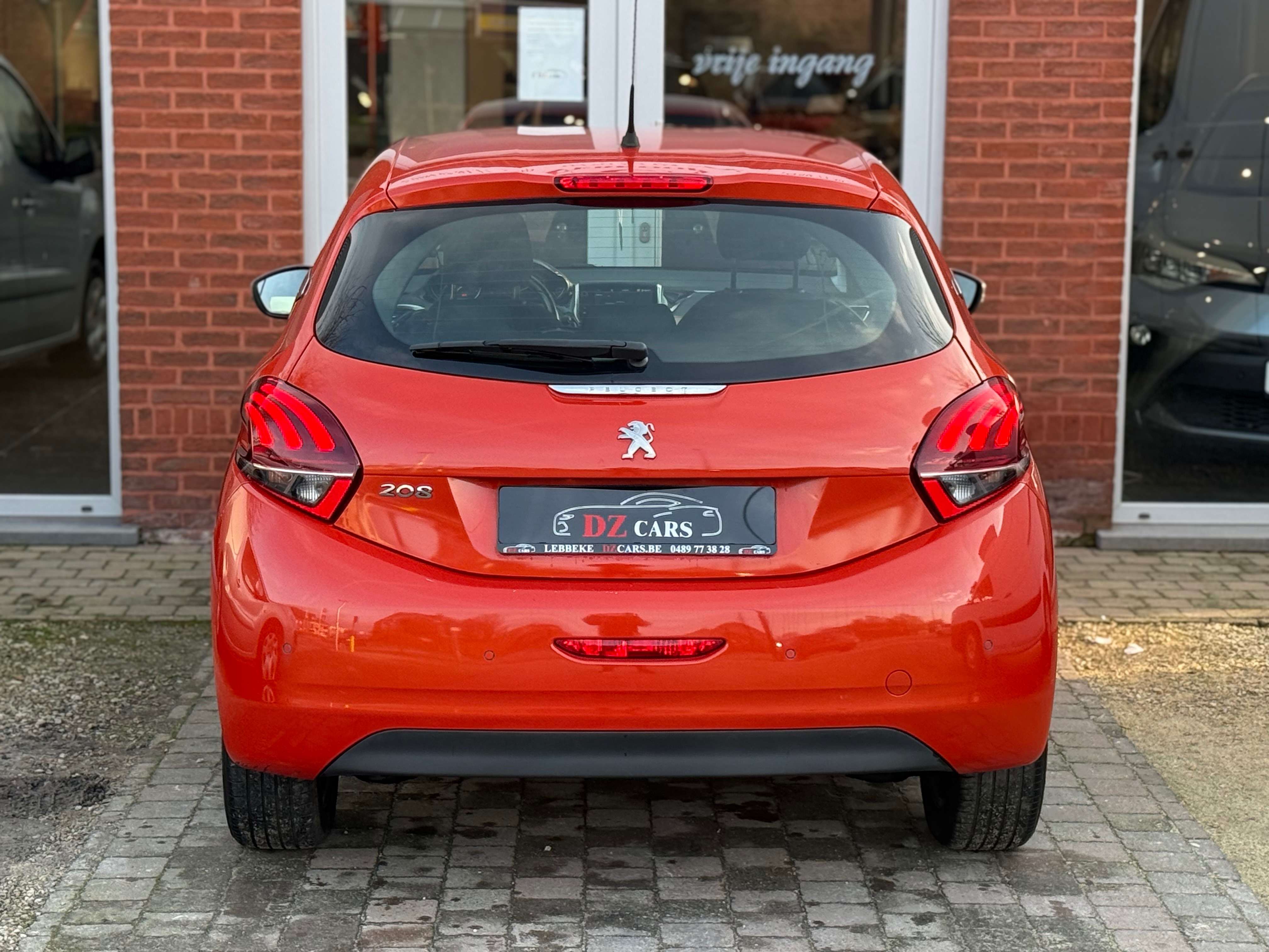 Peugeot 208 1.6HDI 99PK |✅NAVI | APPLE CARPLAY | LED | USB |