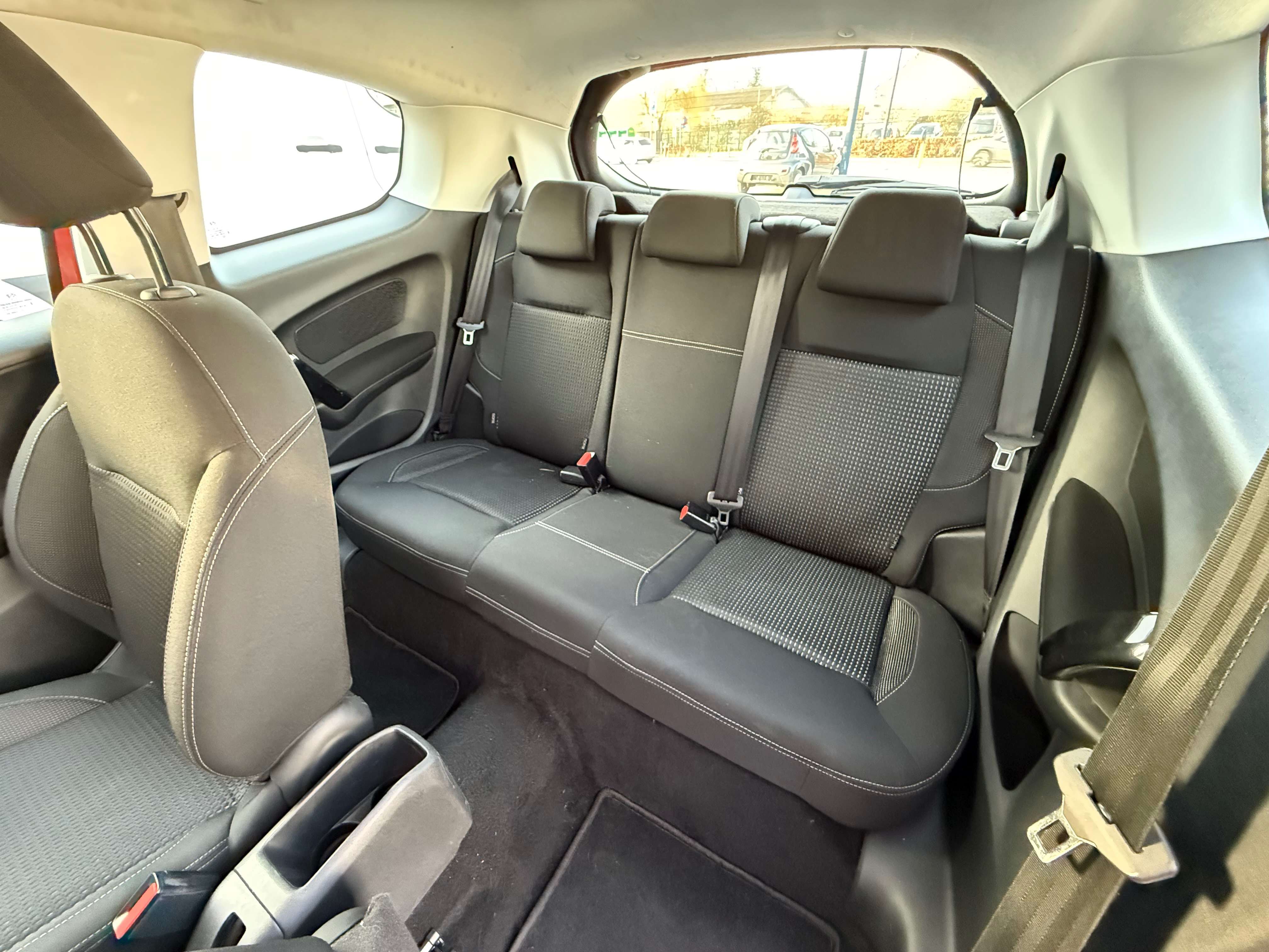 Peugeot 208 1.6HDI 99PK |✅NAVI | APPLE CARPLAY | LED | USB |