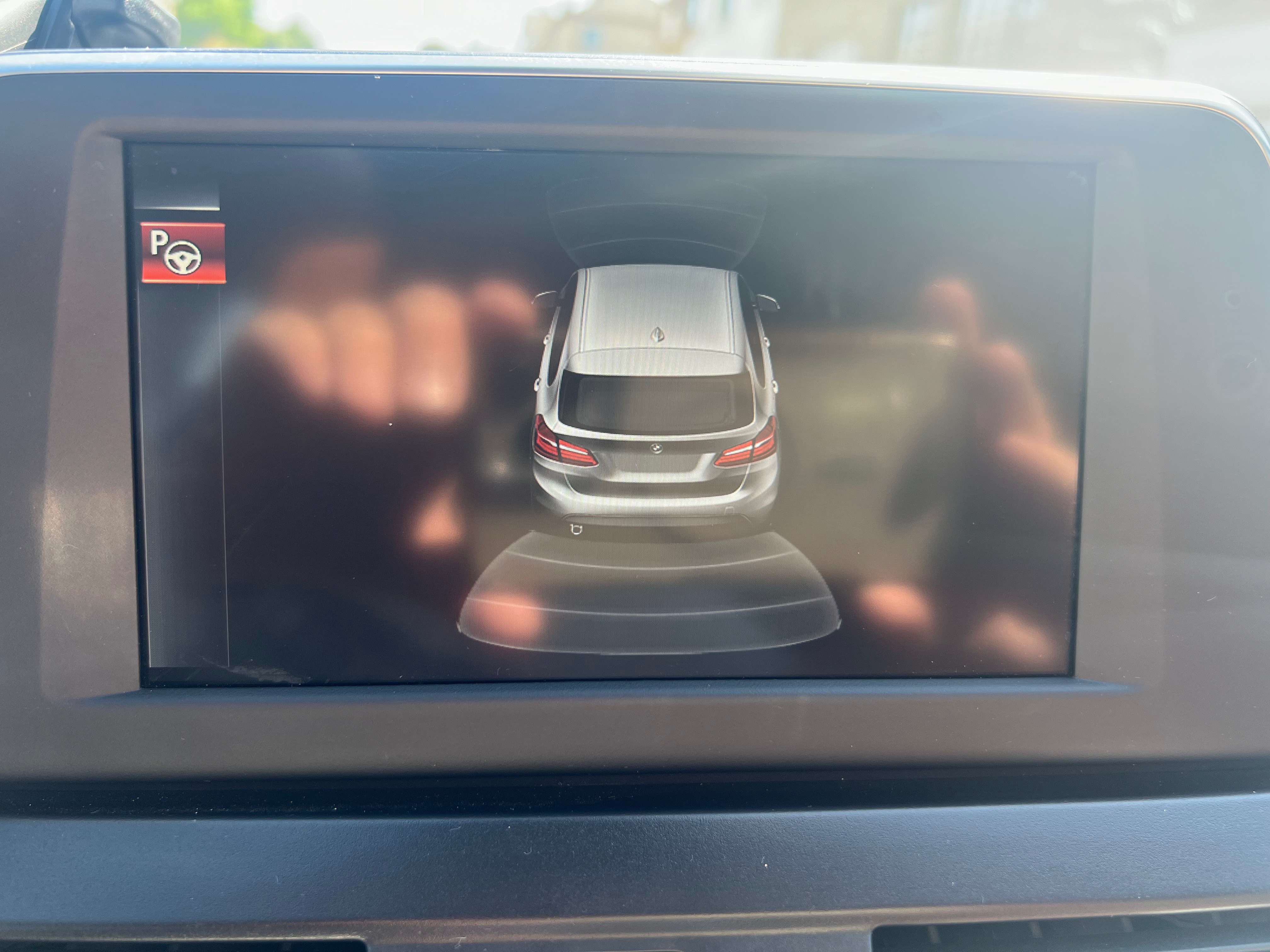 BMW 218 Active Tourer 218iA AUTOMATIQUE FULL OPTIONS CUIR GPS TOIT OUVRANT PANO 82.000Kms GARANTIE CRÉDIT 100%