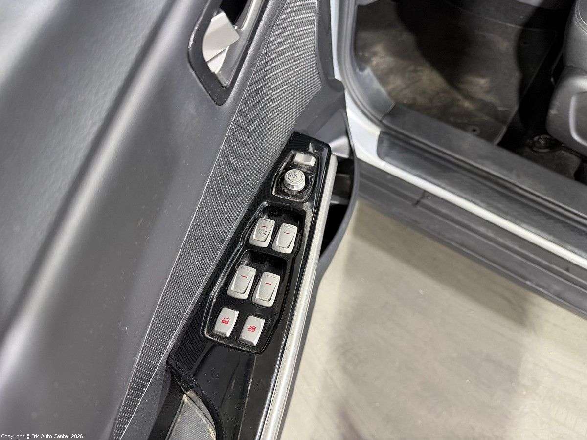 SsangYong Tivoli 1.6 E-XGI 160 2WD | LPG | RADIO | CAPTEUR