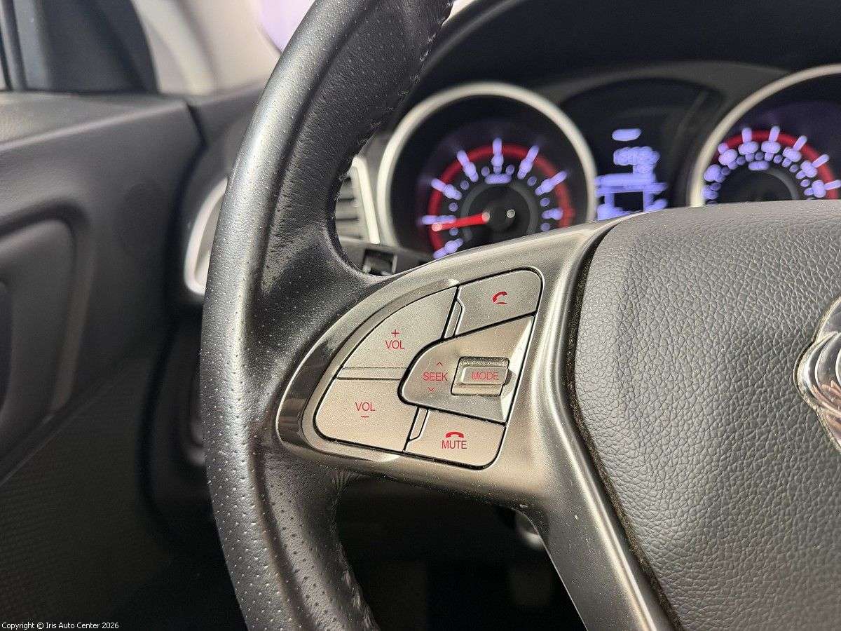 SsangYong Tivoli 1.6 E-XGI 160 2WD | LPG | RADIO | CAPTEUR