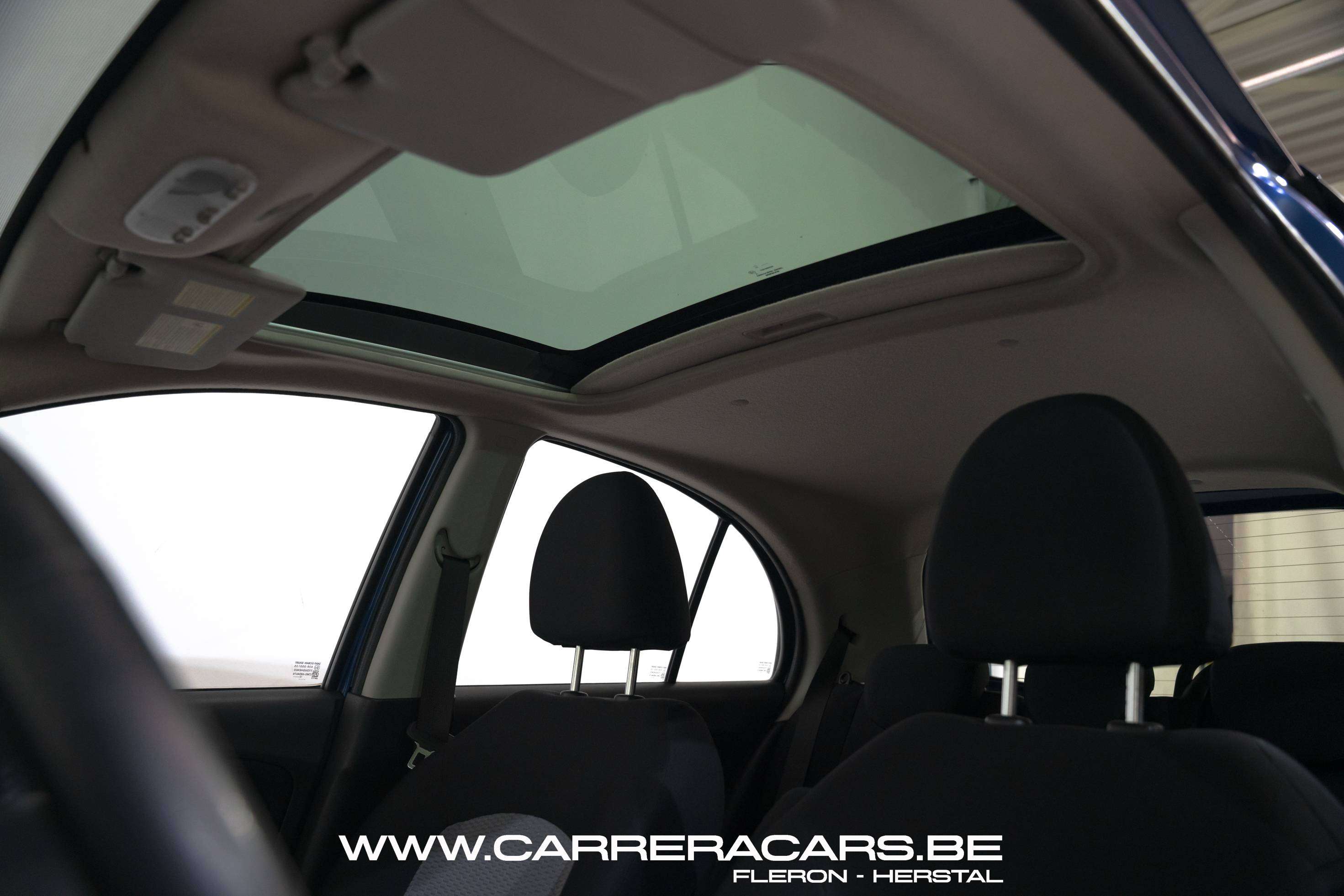 Nissan Micra 1.2i ELLE*|PDC*TOIT OUVRANT*CRUISE*NAVI*CLIMA*|