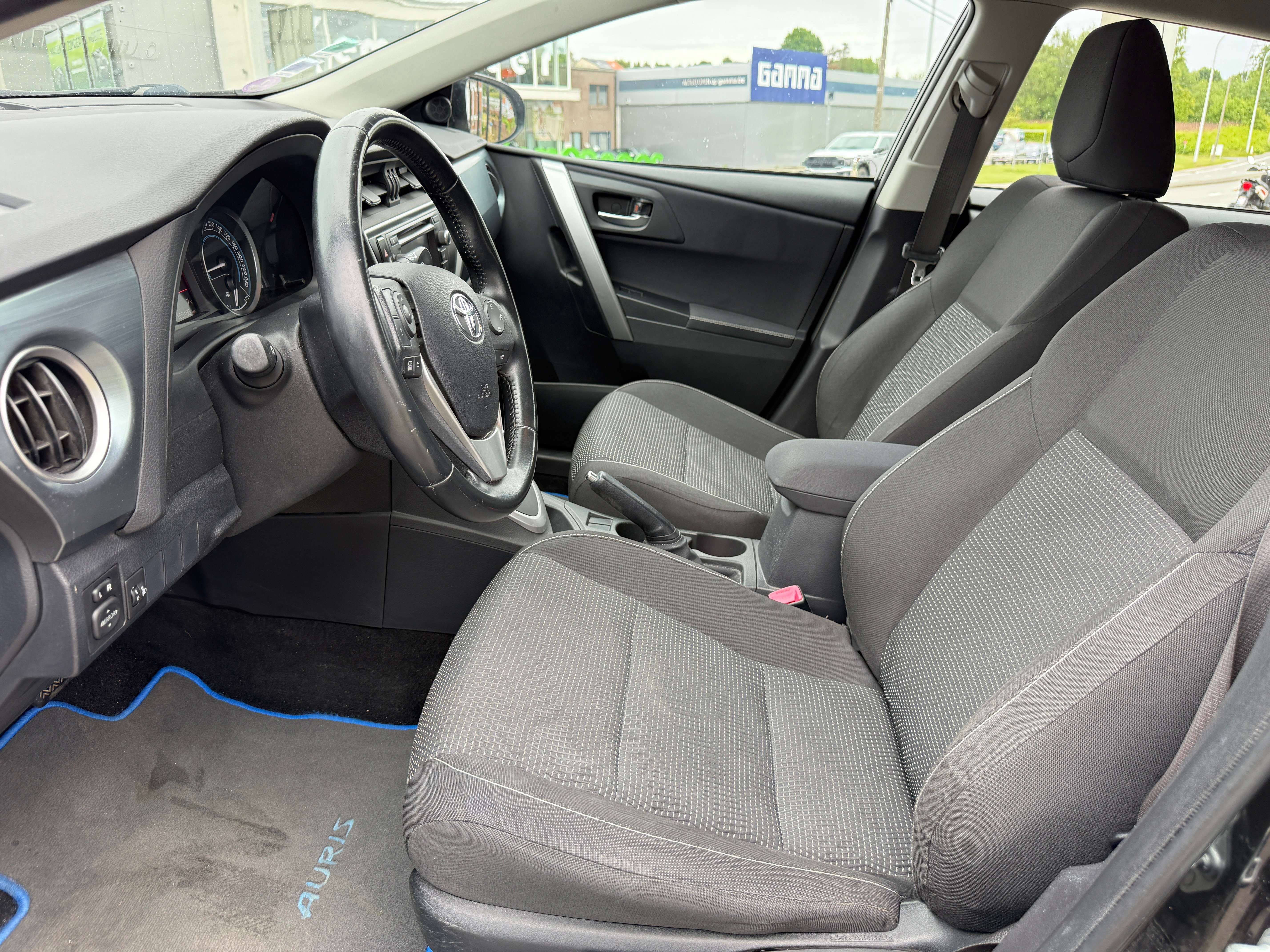 Toyota Auris Auris HEV 1.8i HSD Comfort CVT