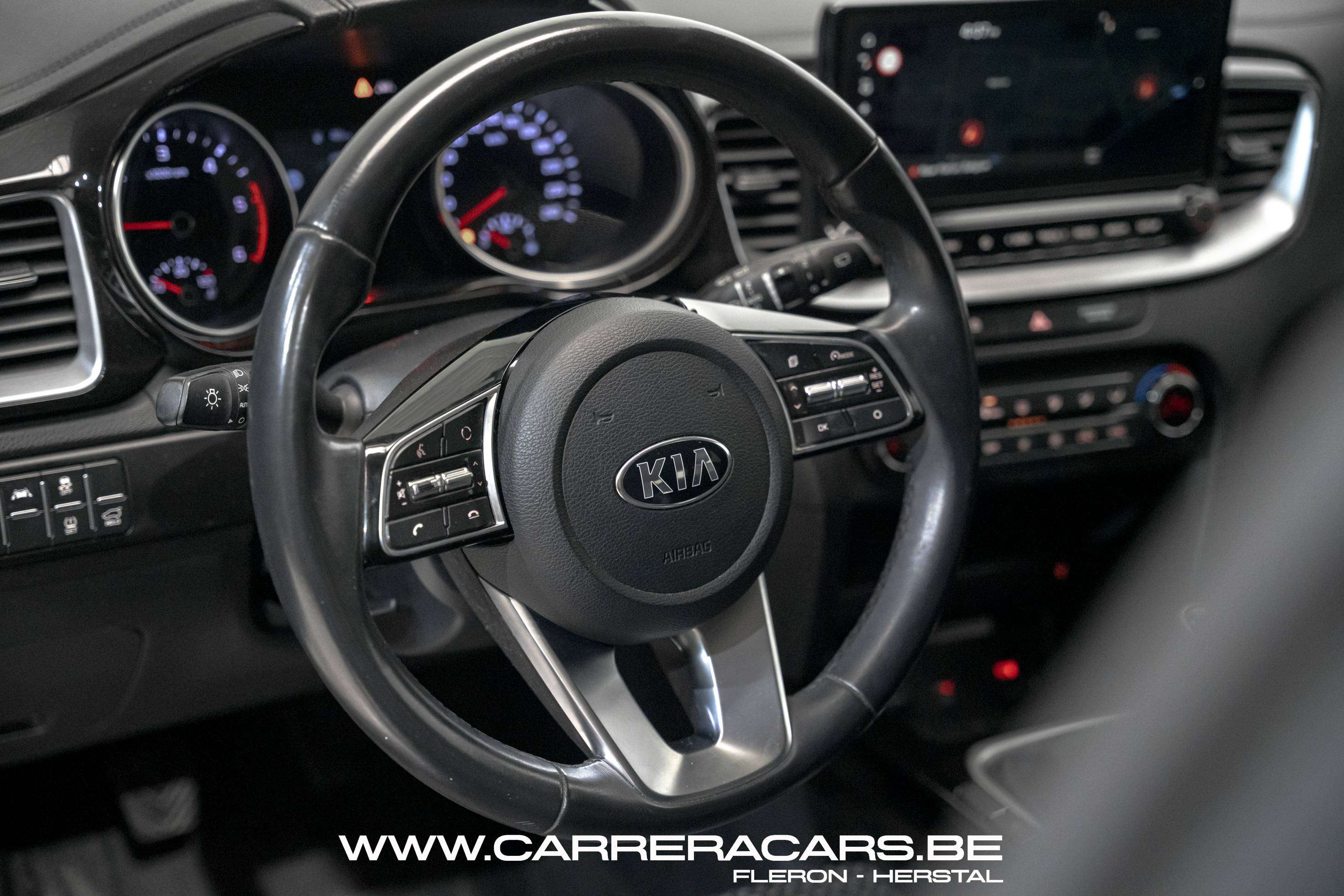 Kia Ceed / cee'd SW 1.6 CRDi Navi Edition ISG*|CAMERA*CUIR*LANE*AC
