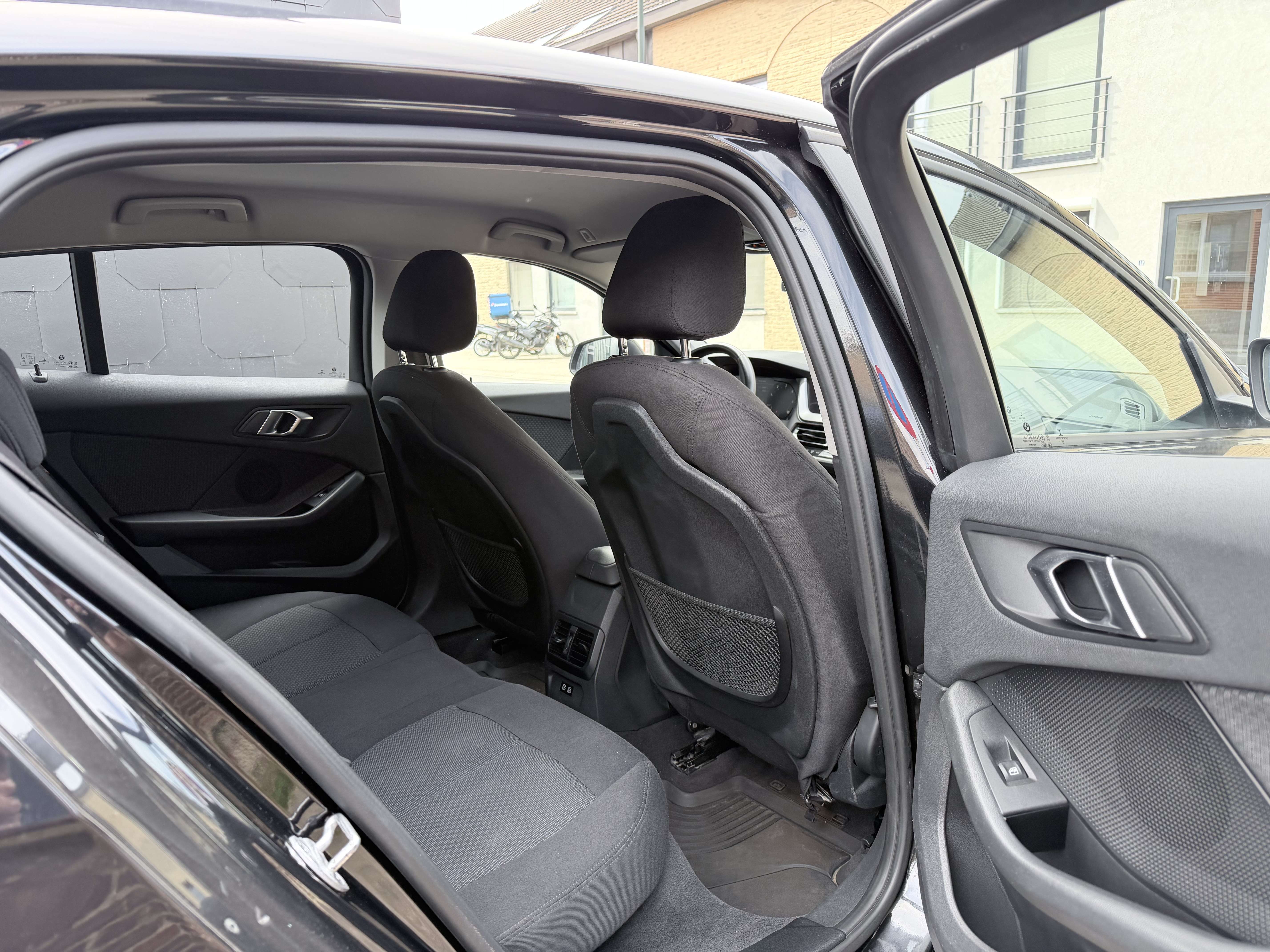 BMW 118 dA Edition Automaat | Apple CarPlay | Camera | Cruise