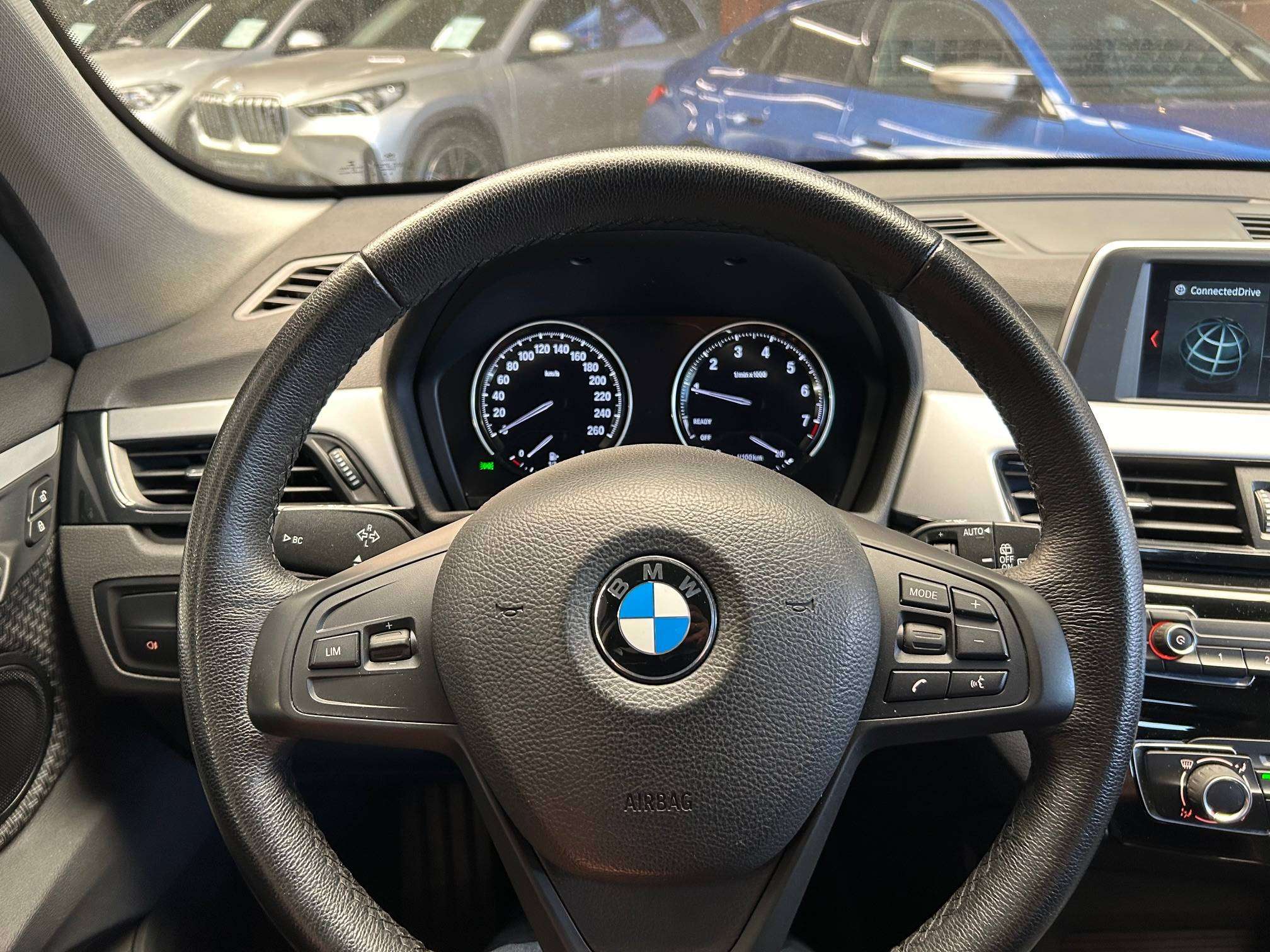 BMW X1 sDrive18iA Alu18"/Leder/Keyless/Pdc *1j garantie*