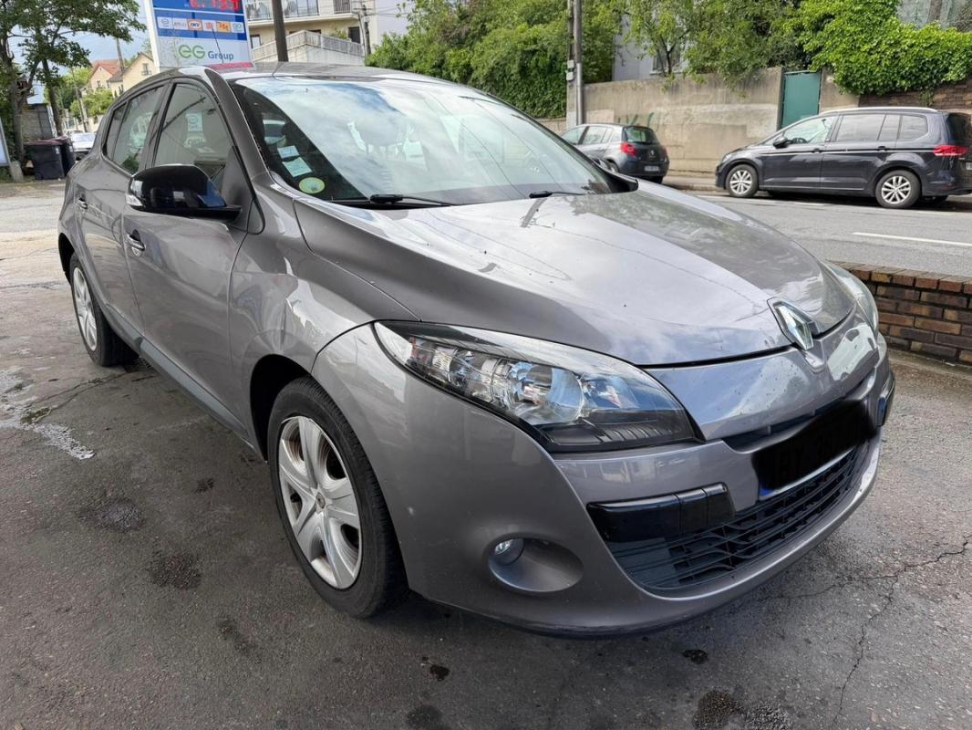Renault Megane 1.5 DCI PHASE 2 SUIVI FACTURE REGULATEUR LIMITEUR DE VITESSE PAIEMENT 4 OU 10 FOIS