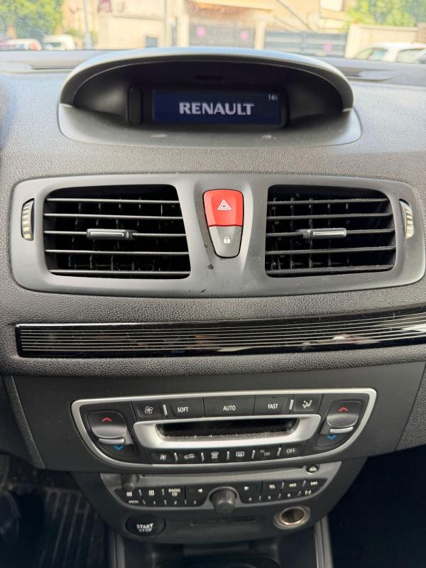 Renault Megane 1.5 DCI PHASE 2 SUIVI FACTURE REGULATEUR LIMITEUR DE VITESSE PAIEMENT 4 OU 10 FOIS