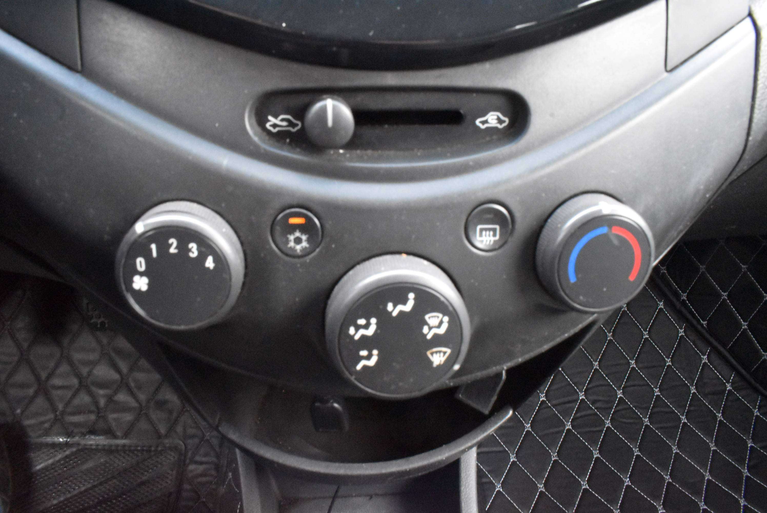 Chevrolet Spark 1.2i LS Airco