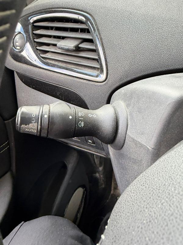 Renault Scenic PHASE 2 BOSE 1 ERE MAIN CHAINE DISTRIBUTION SUIVI TOIT OIVRANT GPS PAIEMENT 4/10 FOIS