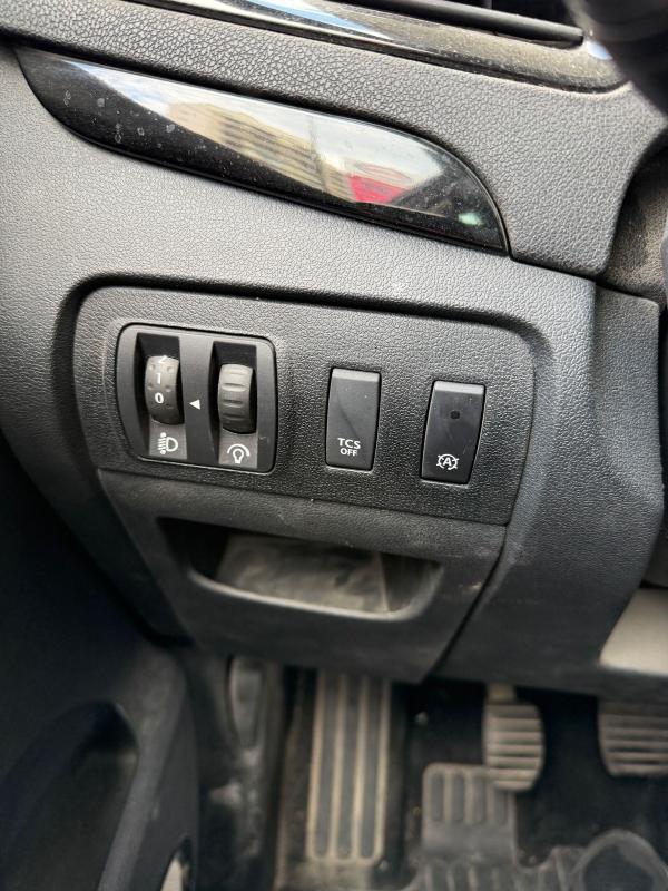 Renault Scenic PHASE 2 BOSE 1 ERE MAIN CHAINE DISTRIBUTION SUIVI TOIT OIVRANT GPS PAIEMENT 4/10 FOIS