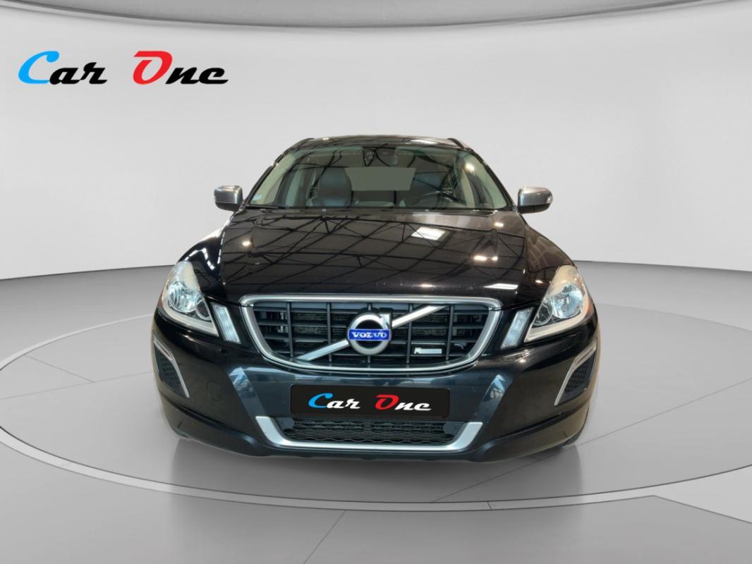 Volvo Xc60 2.4 D5 205CV AWD R-Design Geartronic A