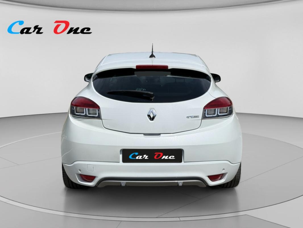 Renault Megane III Coupé 2.0 dCi 160 GT