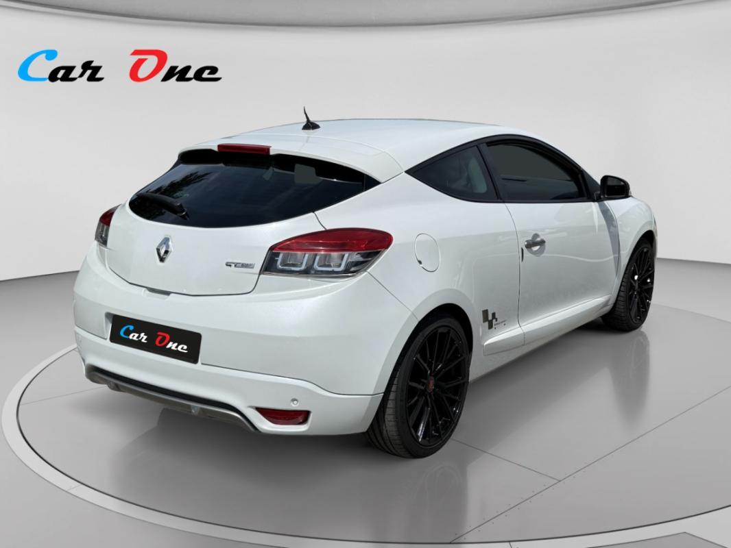 Renault Megane III Coupé 2.0 dCi 160 GT