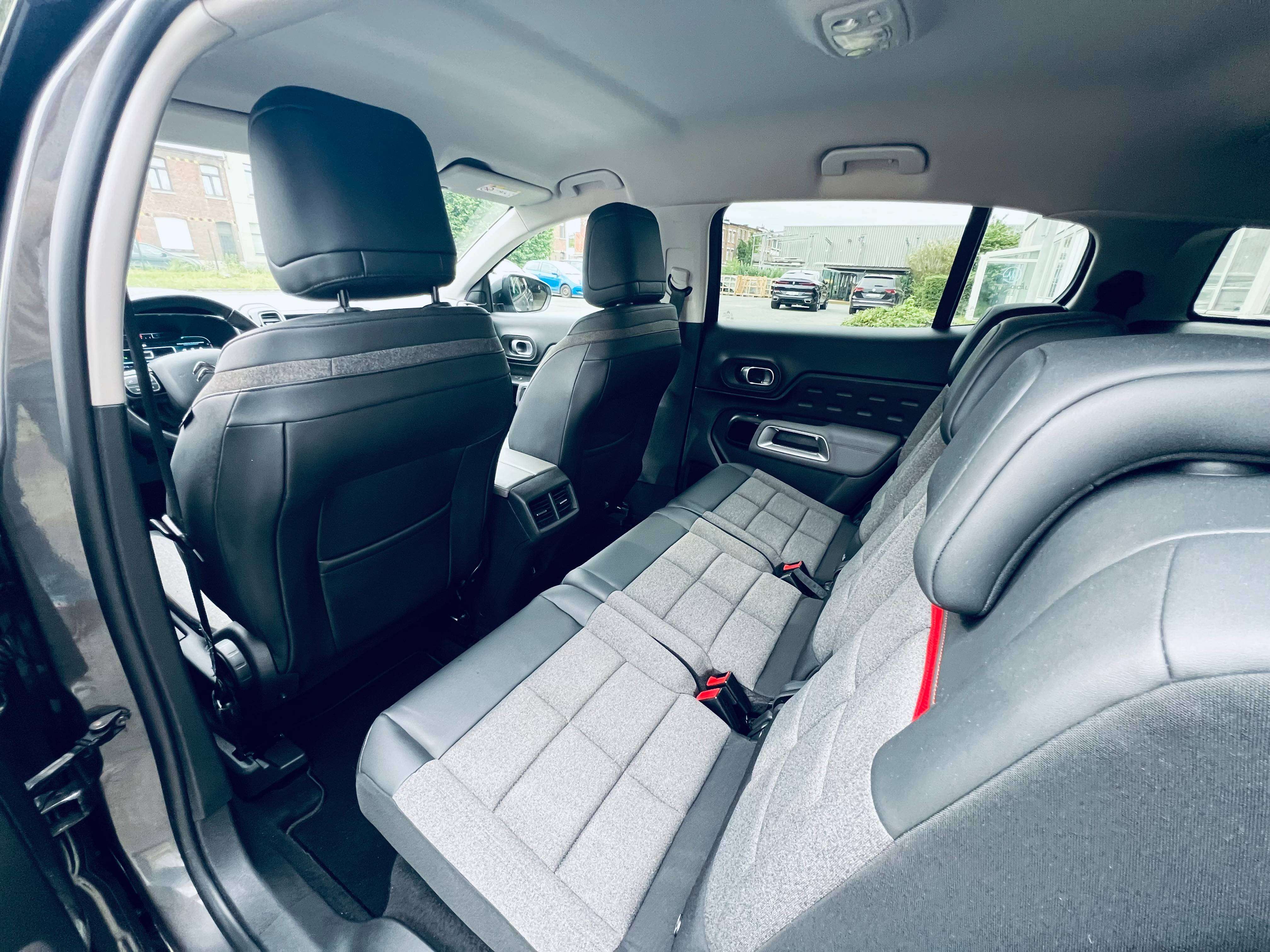 Citroen C5 Aircross 1.2i Feel S+CARPLAY+CAMERA+CARNET+GARANTIE