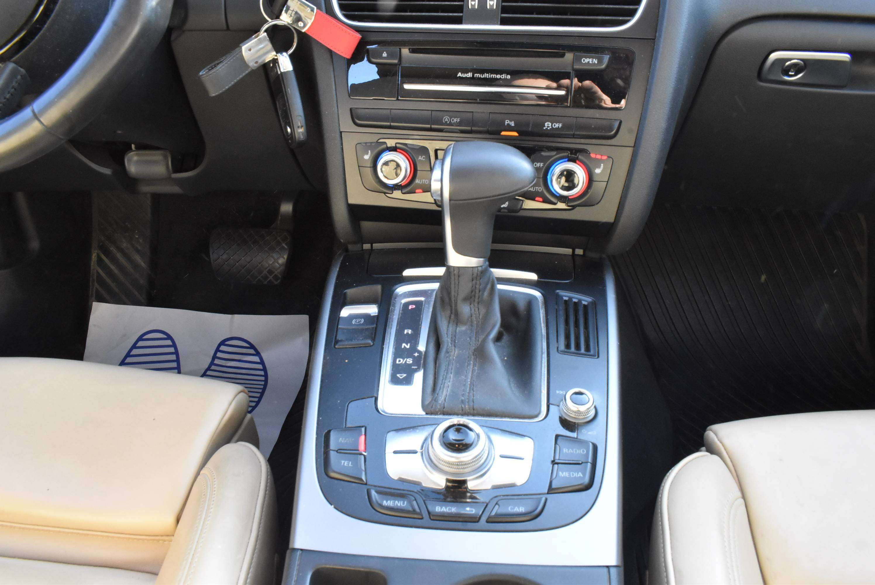 Audi A4 Avant 2.0 TDi Multitronic GPS/Pano ***12M GARANTIE***