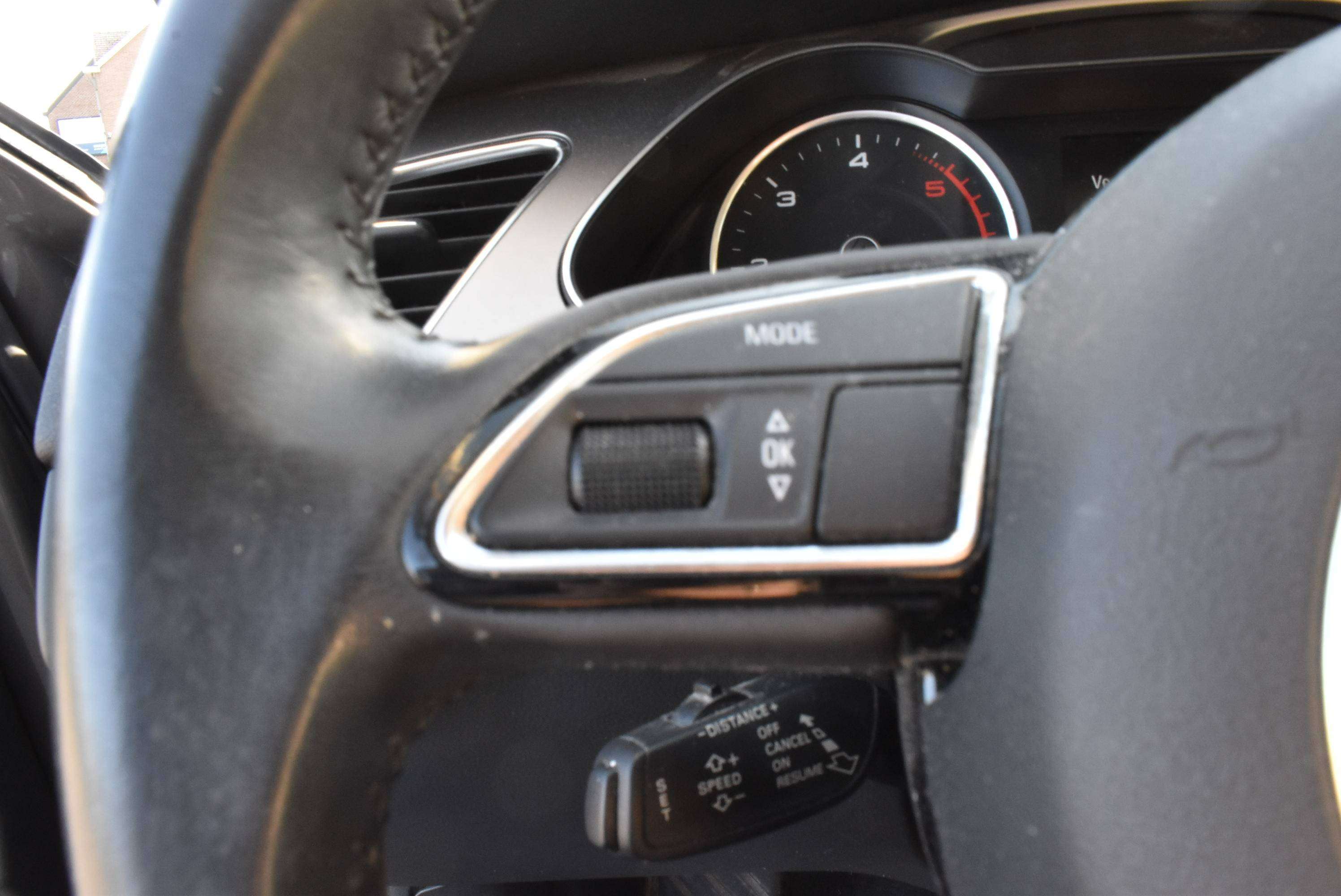 Audi A4 Avant 2.0 TDi Multitronic GPS/Pano ***12M GARANTIE***