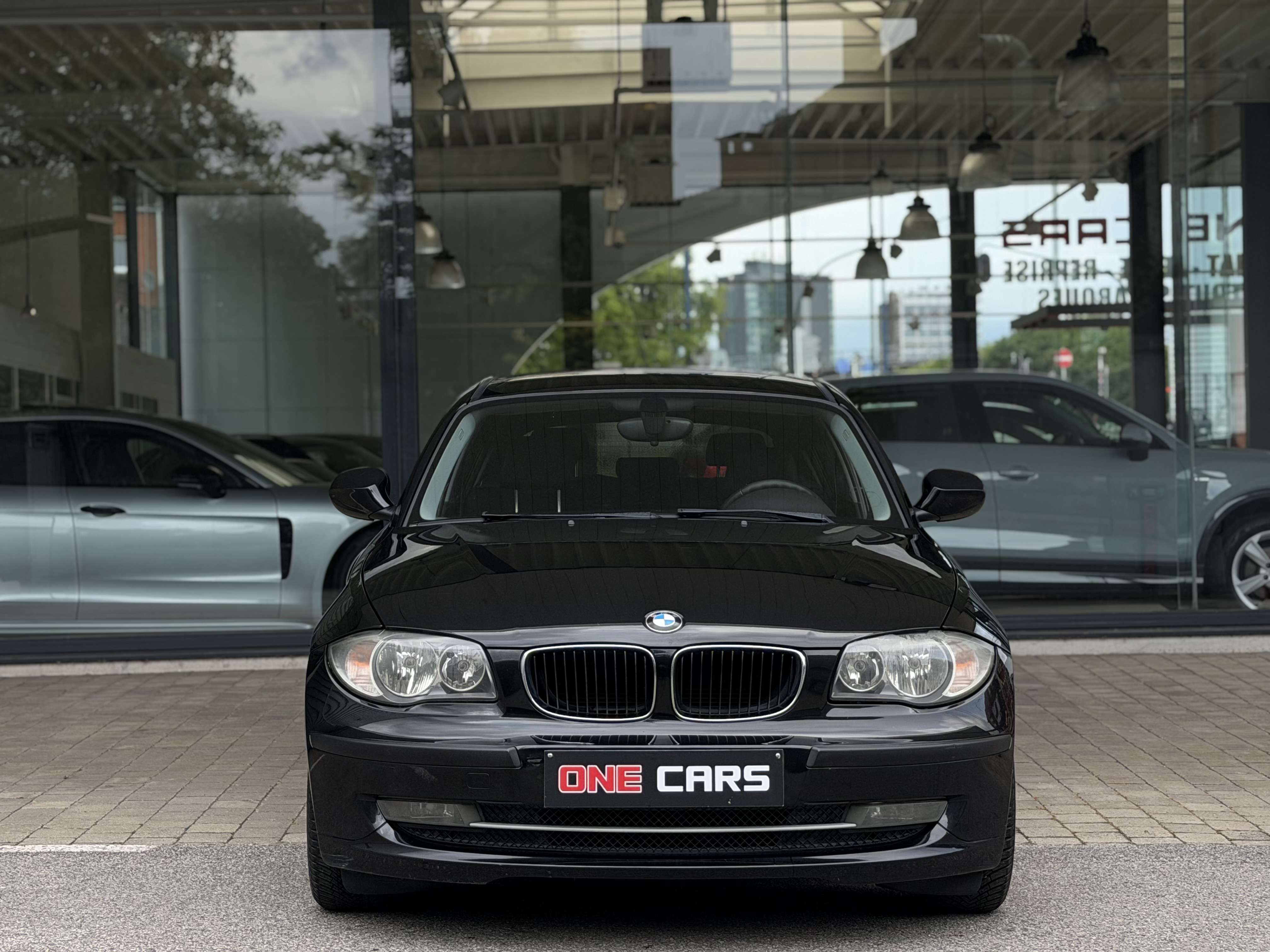 BMW 116 d 6vit. (85kw 115cv) CUIR-AIRCO-JA16P-AUX-1PROPR-GAR 12MOIS