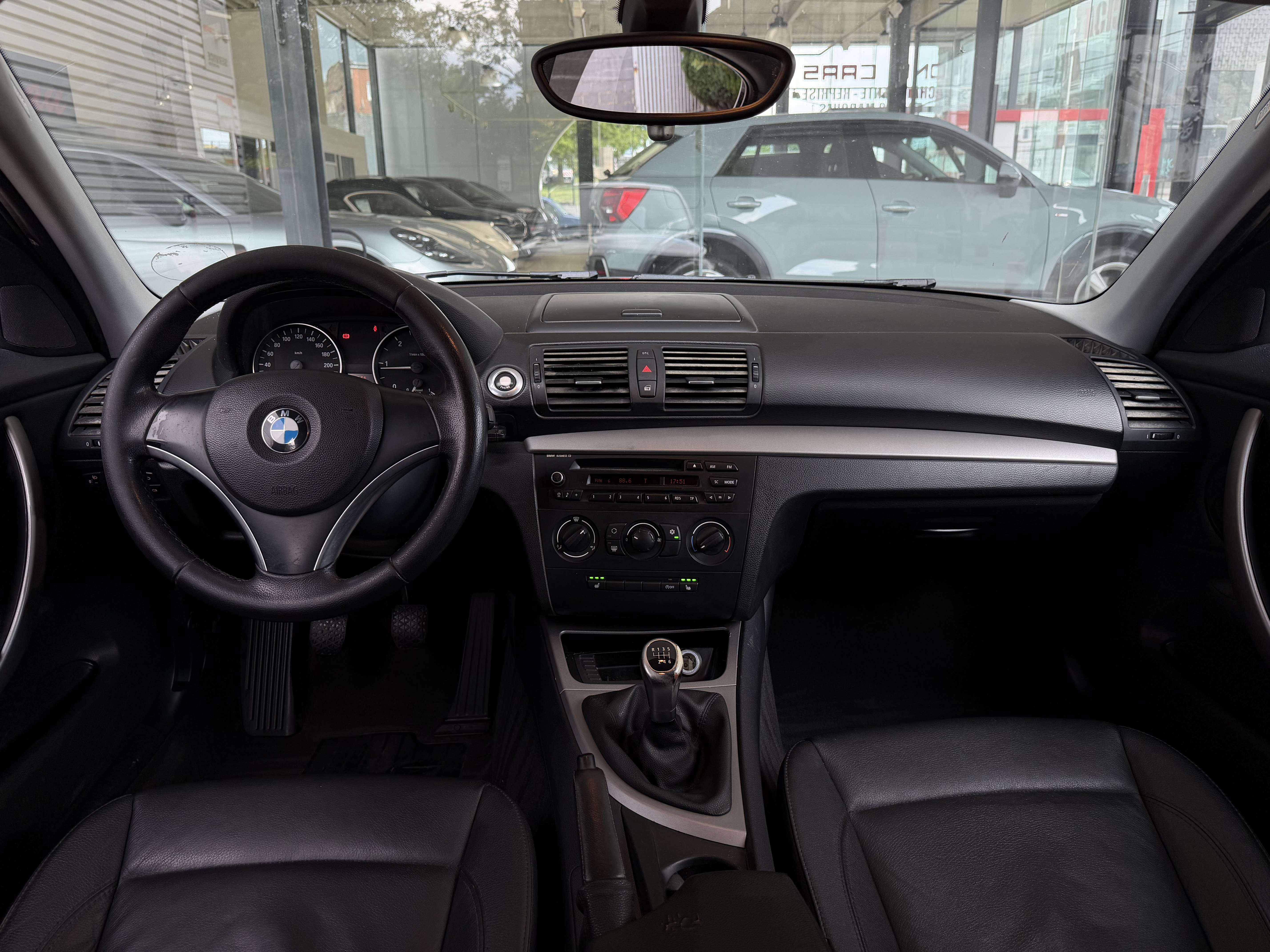 BMW 116 d 6vit. (85kw 115cv) CUIR-AIRCO-JA16P-AUX-1PROPR-GAR 12MOIS
