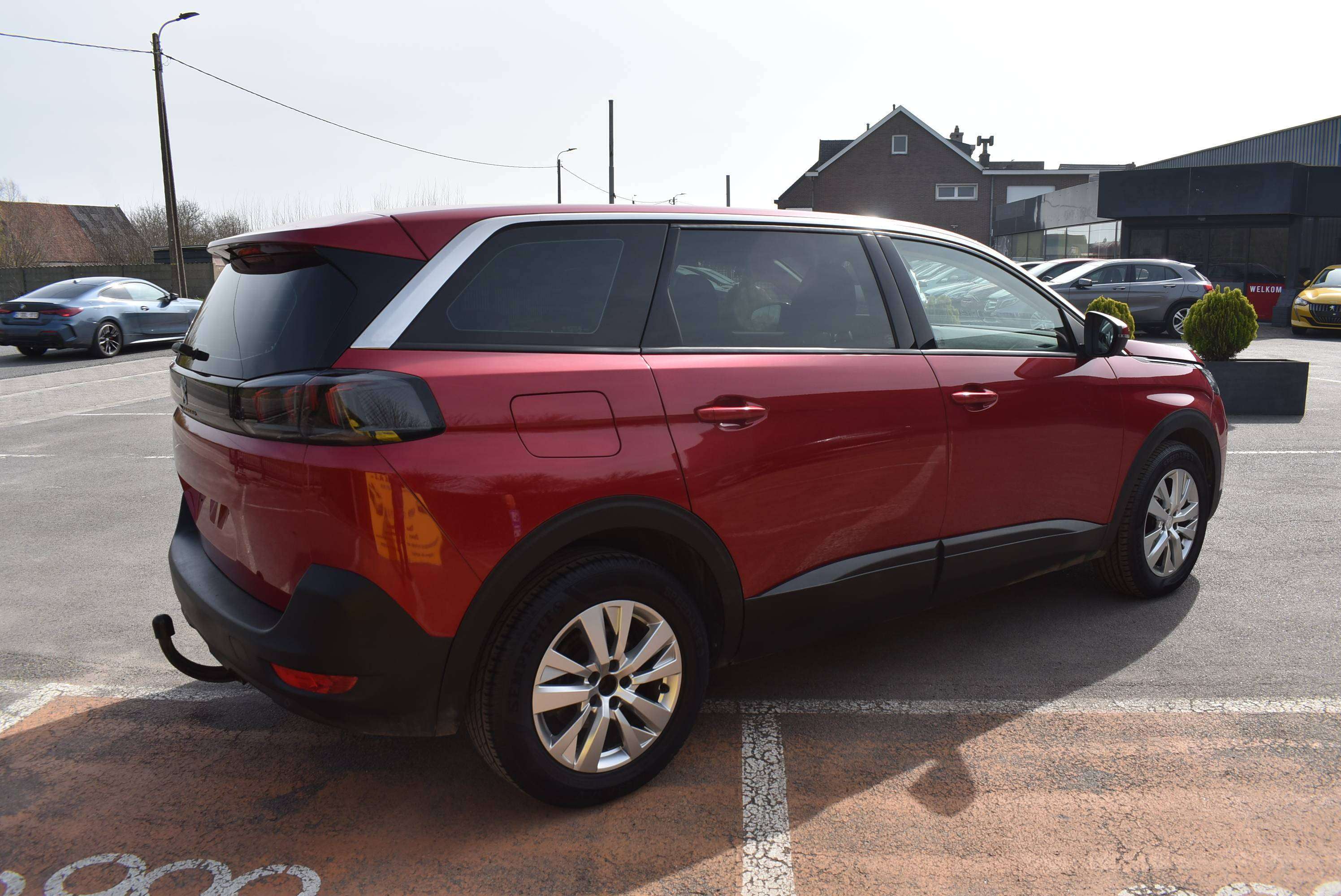 Peugeot 5008 1.5 BlueHDi Allure Pack 7PL/Airco/GPS/CarPlay ***12M GARANTIE***