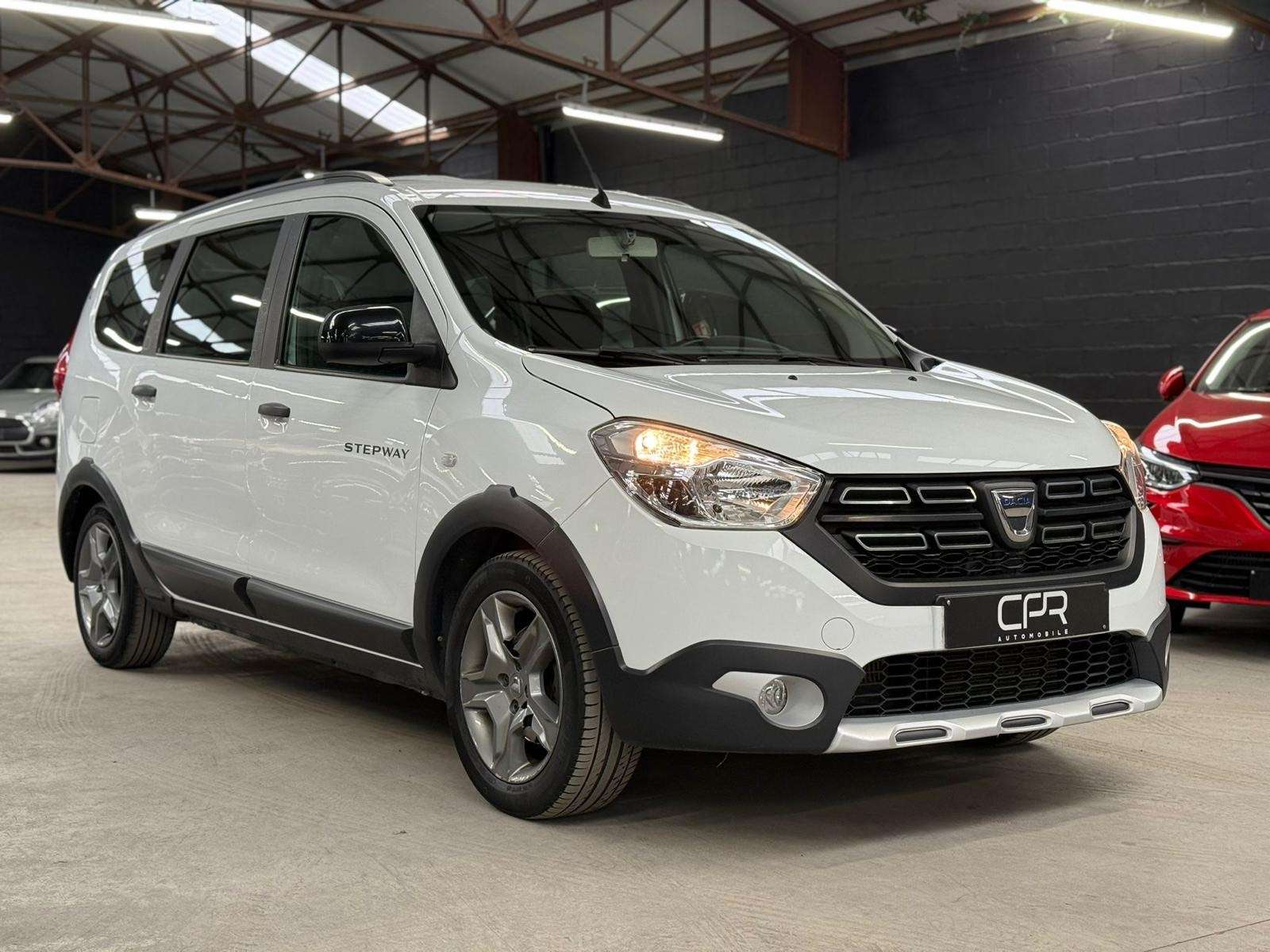 Dacia Lodgy Stepway 1.3 * 1ER PROP * 7 PLACES * CAMERA * GPS