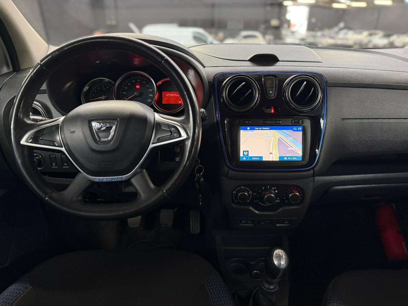 Dacia Lodgy Stepway 1.3 * 1ER PROP * 7 PLACES * CAMERA * GPS