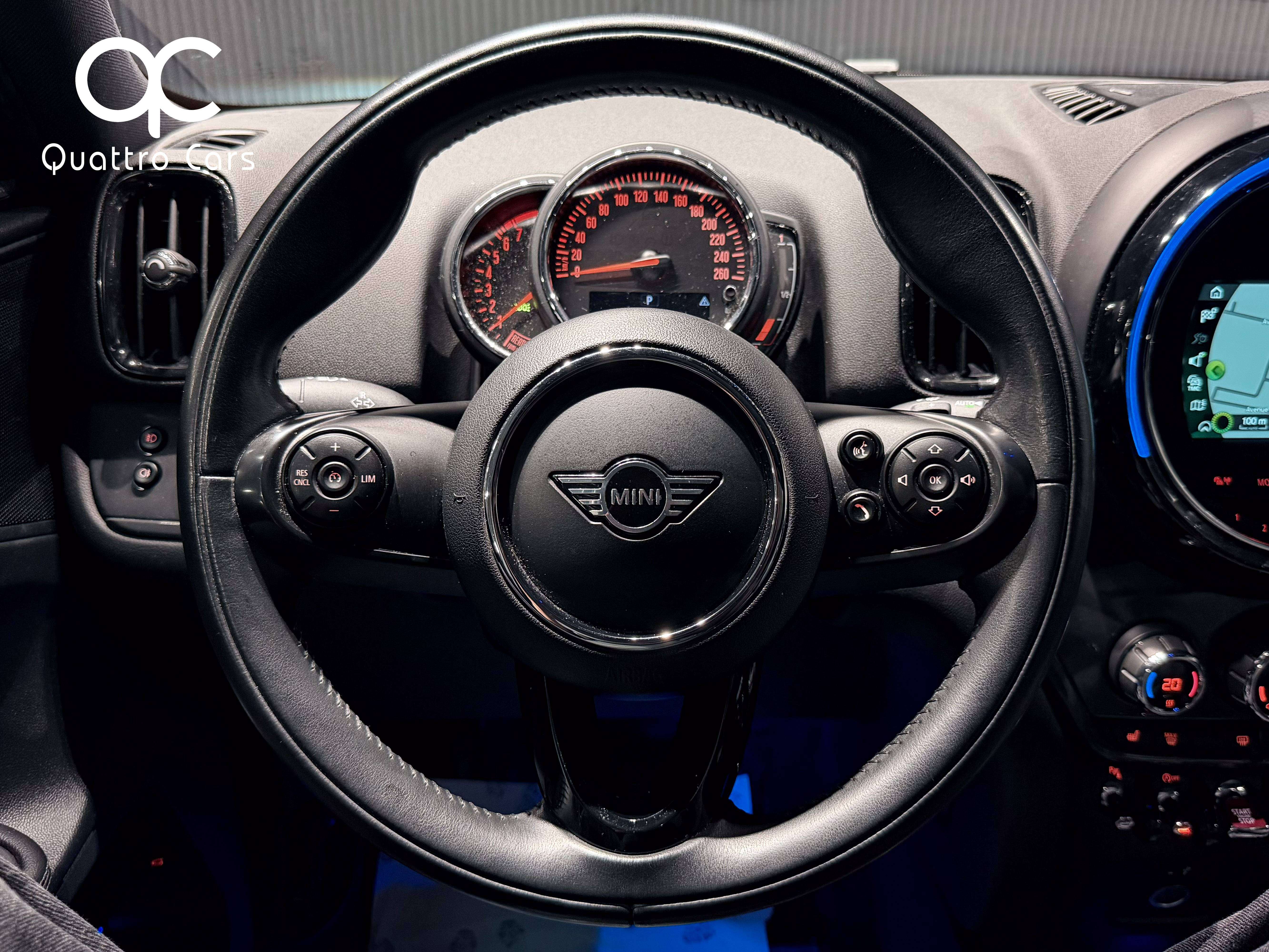 MINI Cooper Countryman 1.5 Boite automatique - Super look - Toit ouvrant - Cuir - Gps - Camera