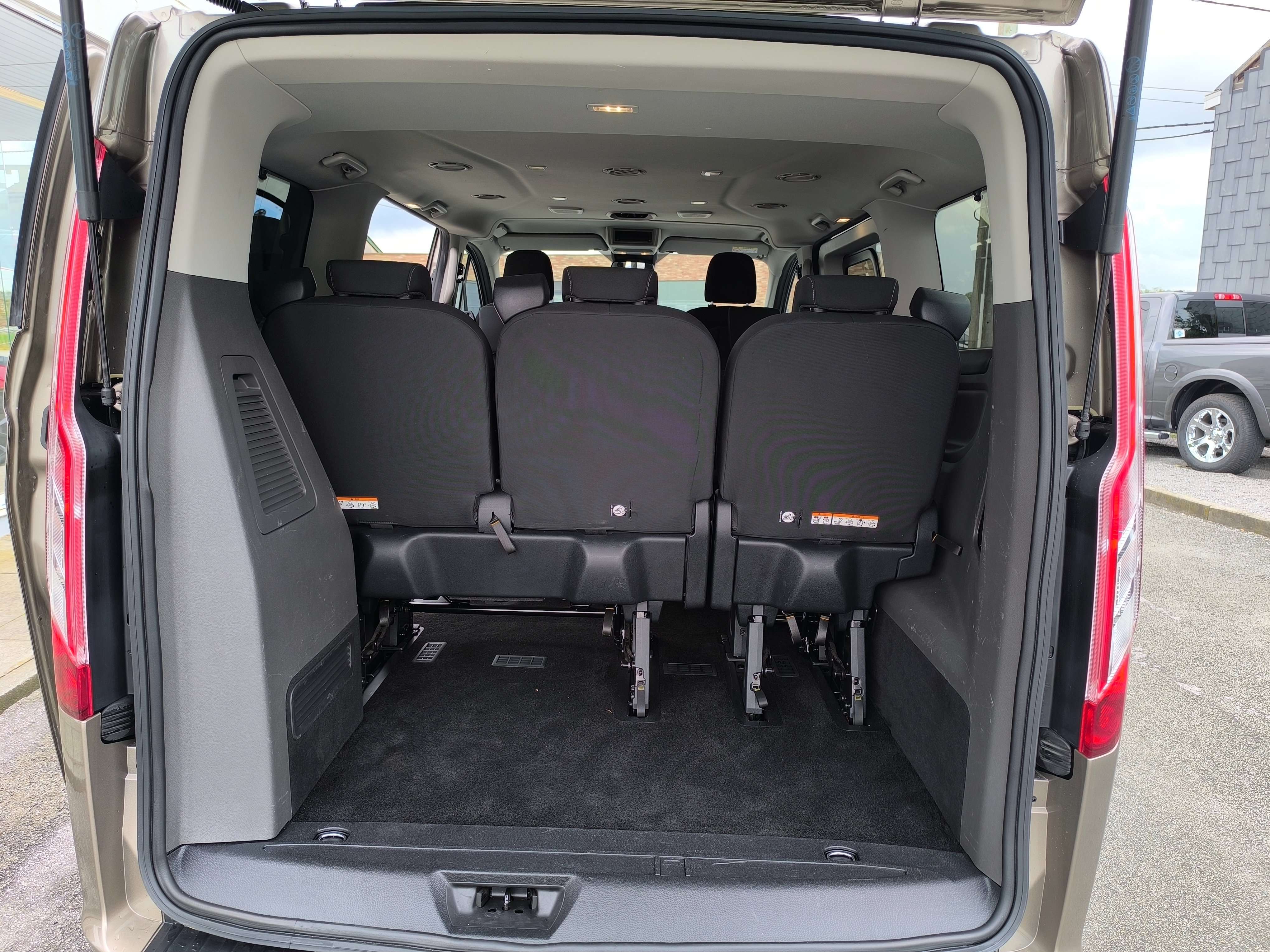 Ford Tourneo Custom 2.0 TDCi L1H1 Trend S/S 8 PLACES CLIM GPS