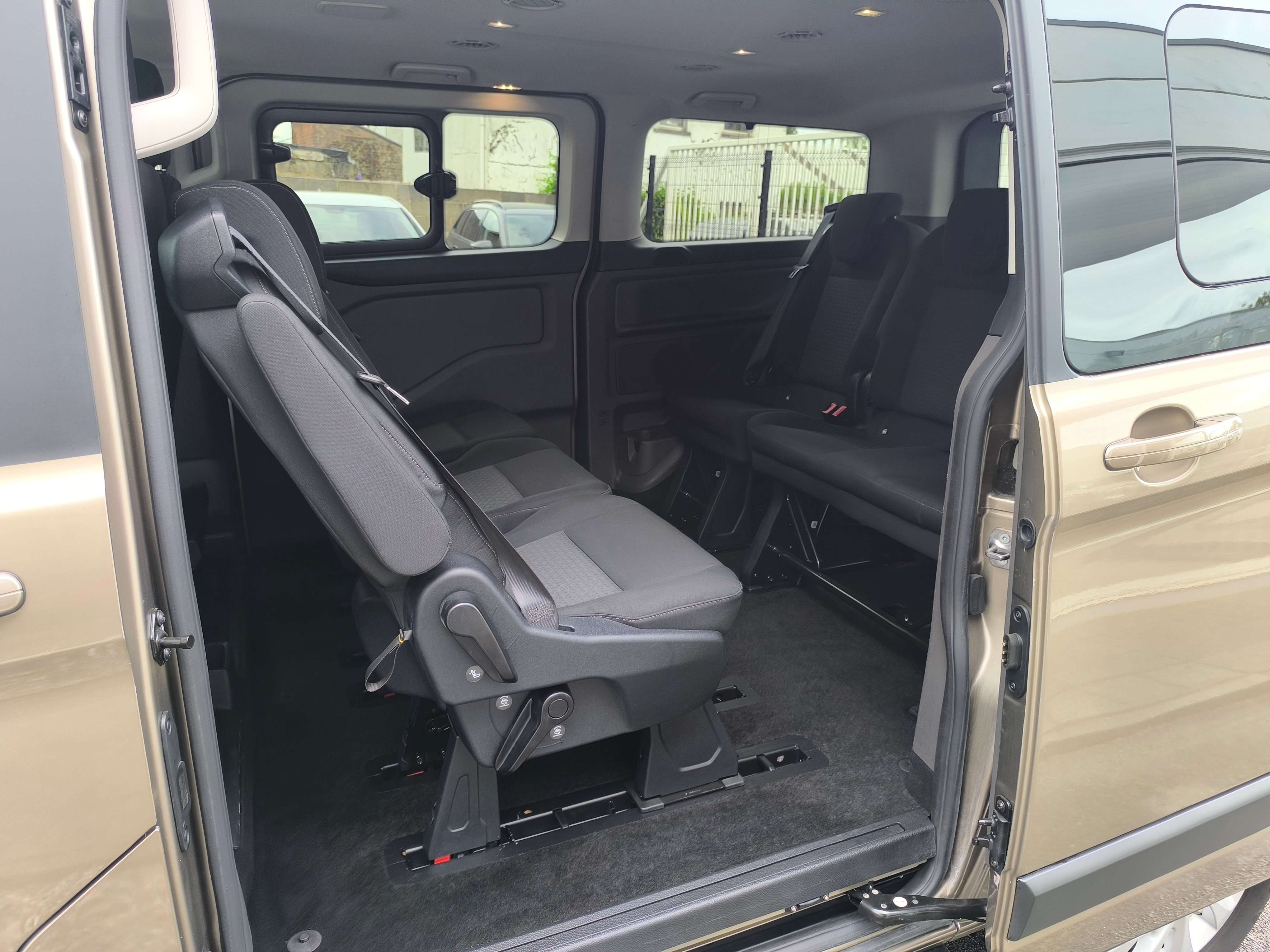 Ford Tourneo Custom 2.0 TDCi L1H1 Trend S/S 8 PLACES CLIM GPS