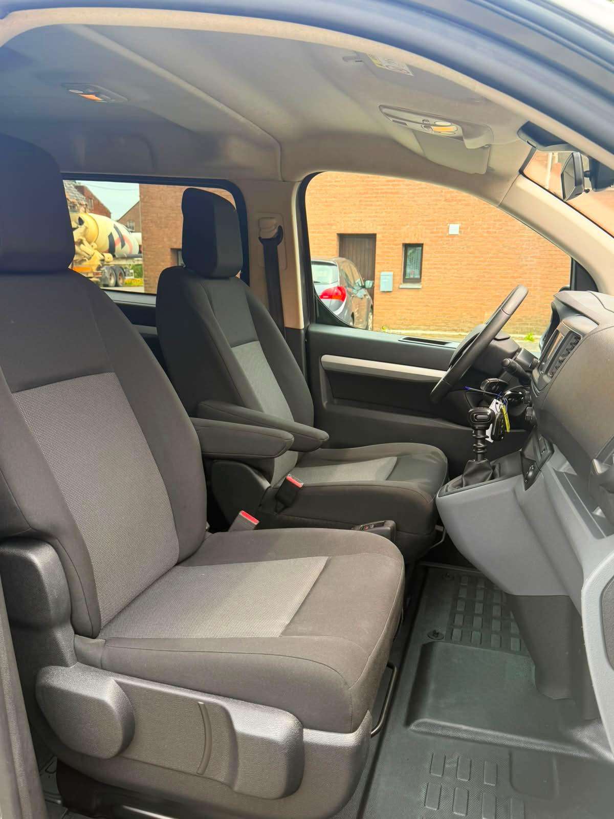 Opel Vivaro 2.0 HDI DOUBLE CABINE 5PLACES LONG TVAC