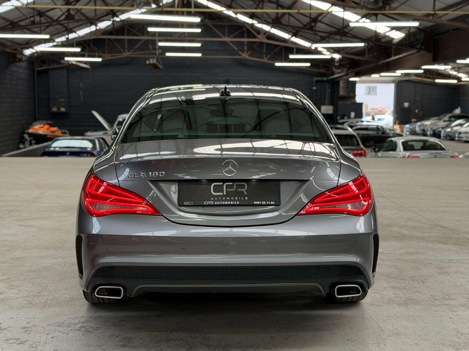 Mercedes-Benz CLA 180 i * 12/2015 * PACK AMG * LED * GPS * SIEGE CH