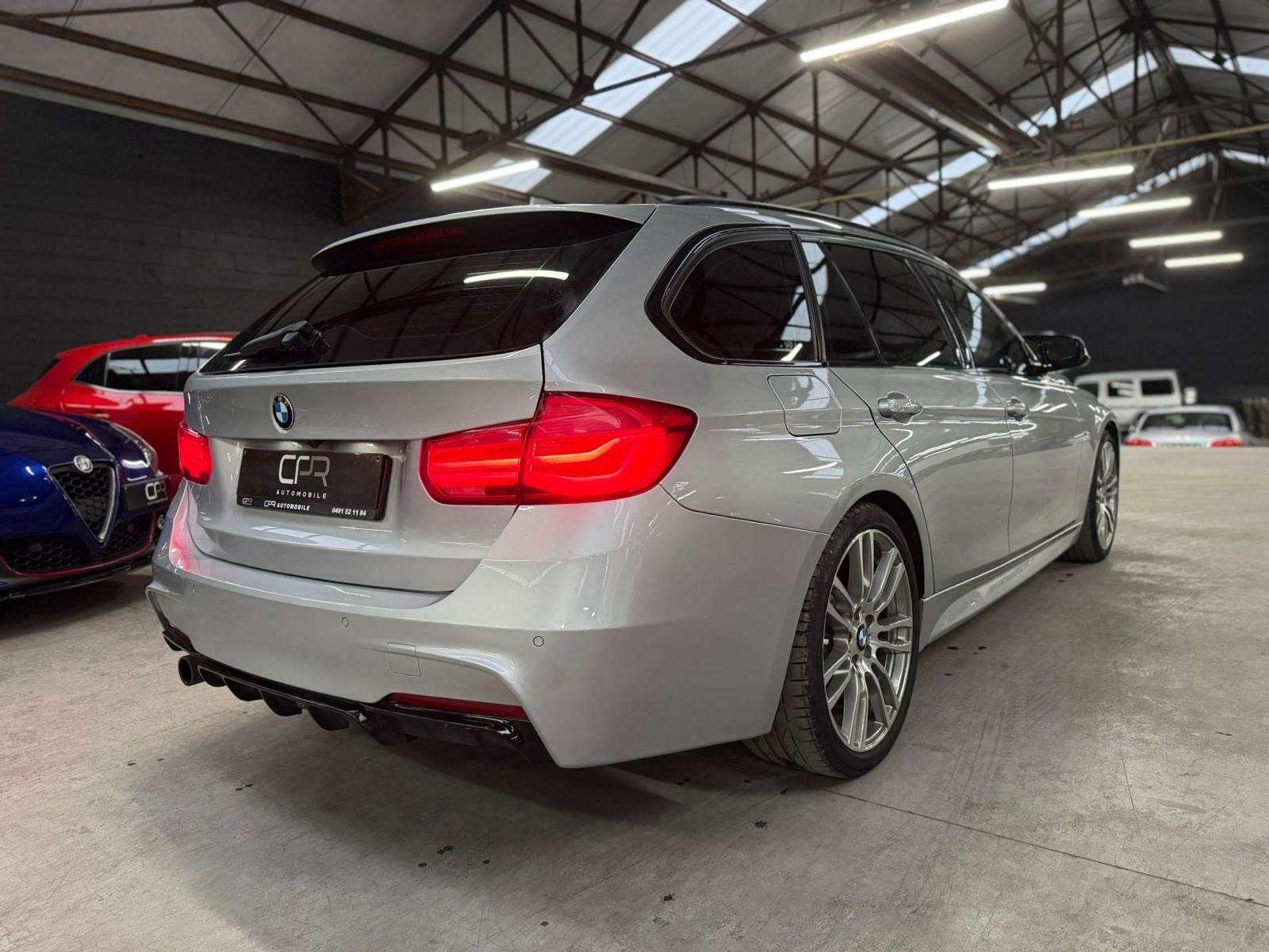 BMW 318 i Touring * PACK M * GPS * PANO * XENON * CAMERA *