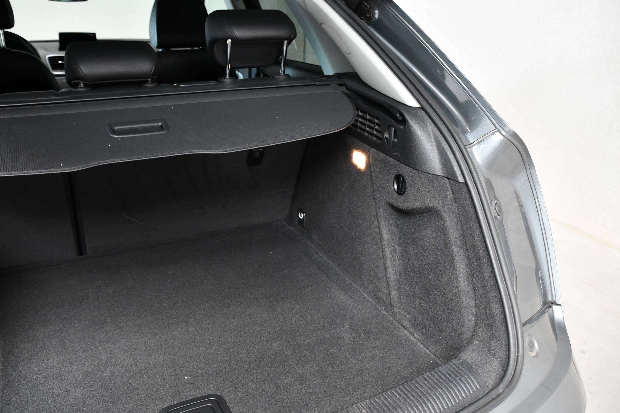 Audi Q3 1.4 TFSI l S-tronic l Automaat l Trekhaak l Cruise Control l Zetelverwarming l Bluetooth l