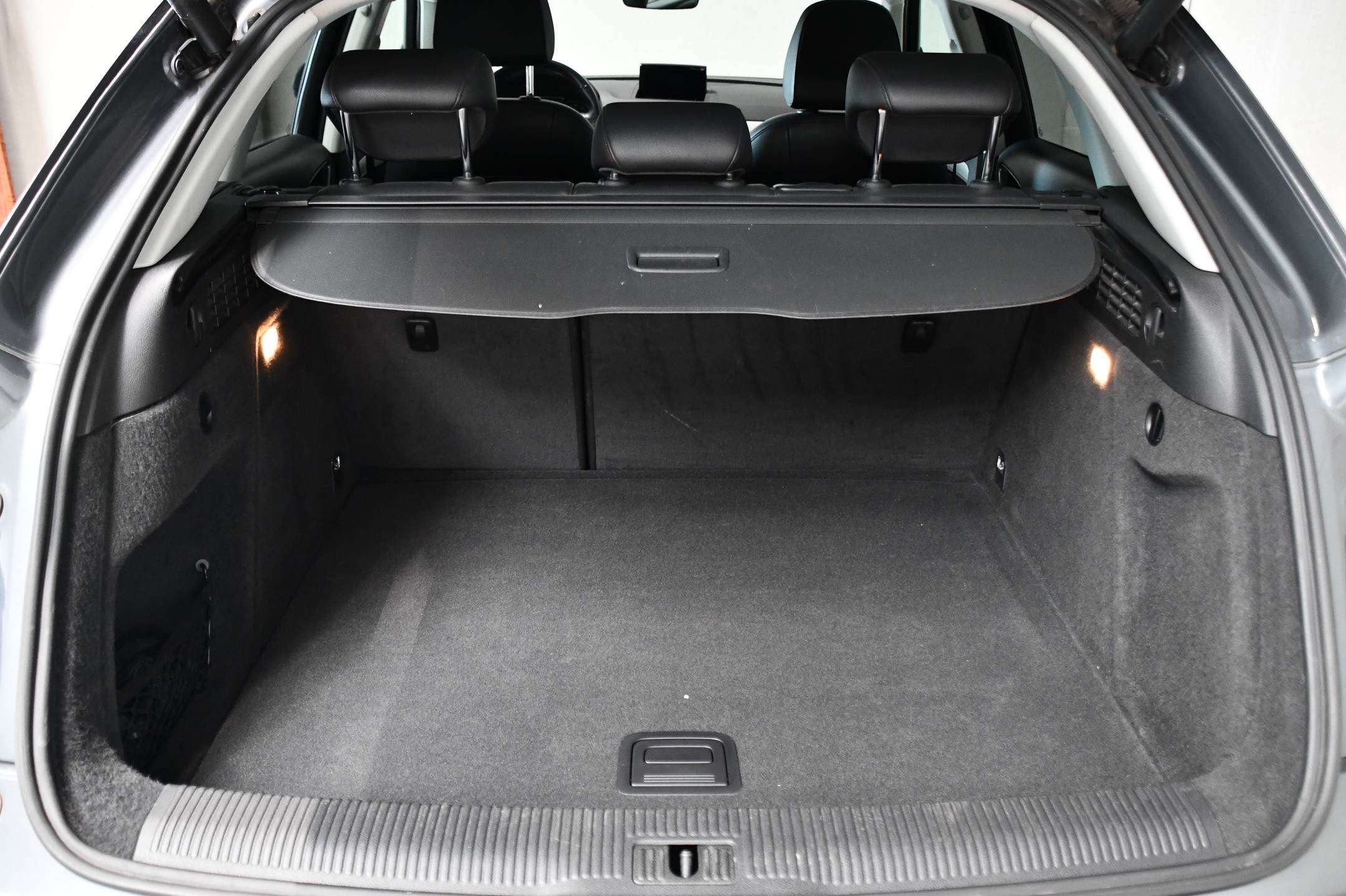 Audi Q3 1.4 TFSI l S-tronic l Automaat l Trekhaak l Cruise Control l Zetelverwarming l Bluetooth l