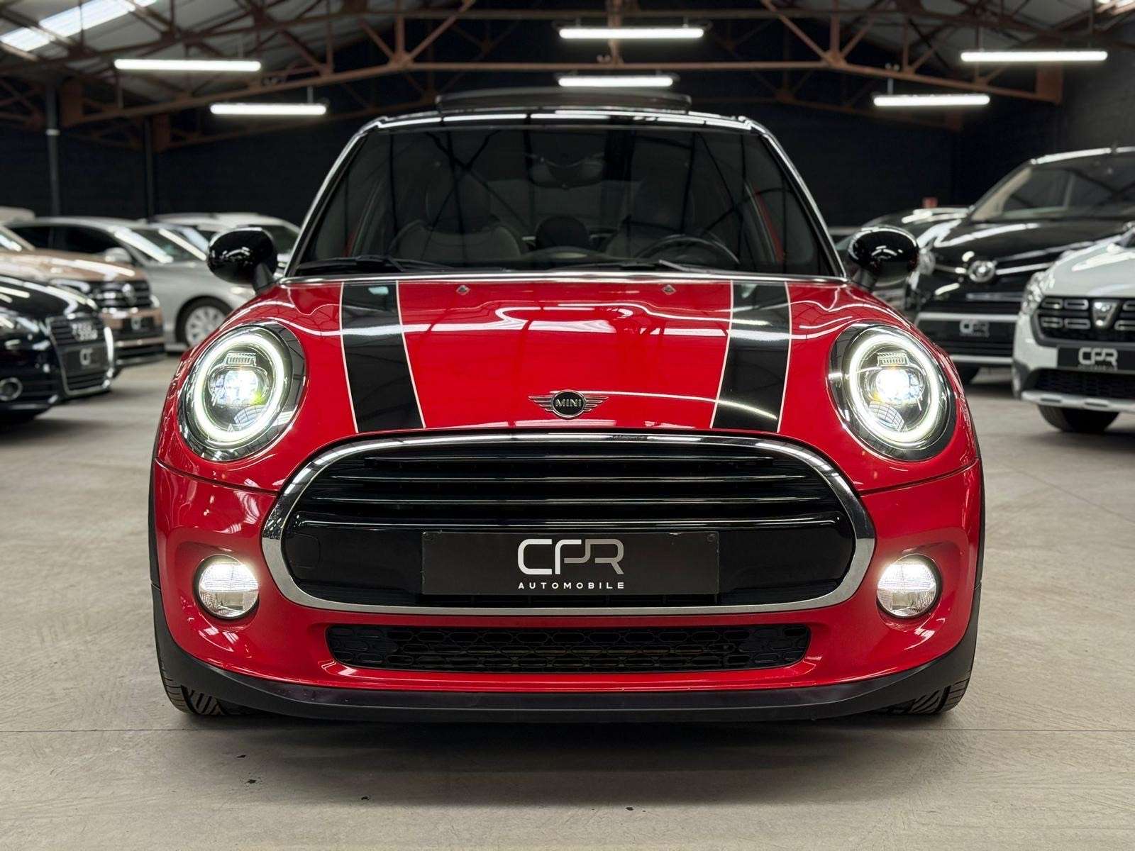 MINI Cooper 1.5i * TOIT PANO * LED * GPS * RADAR * SIEGE CH