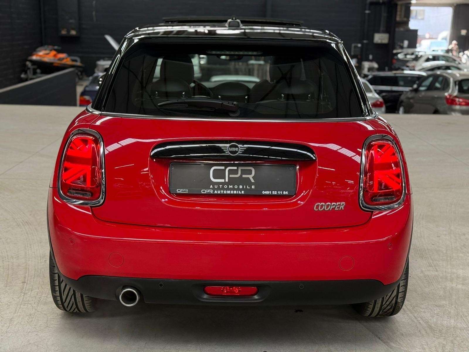 MINI Cooper 1.5i * TOIT PANO * LED * GPS * RADAR * SIEGE CH