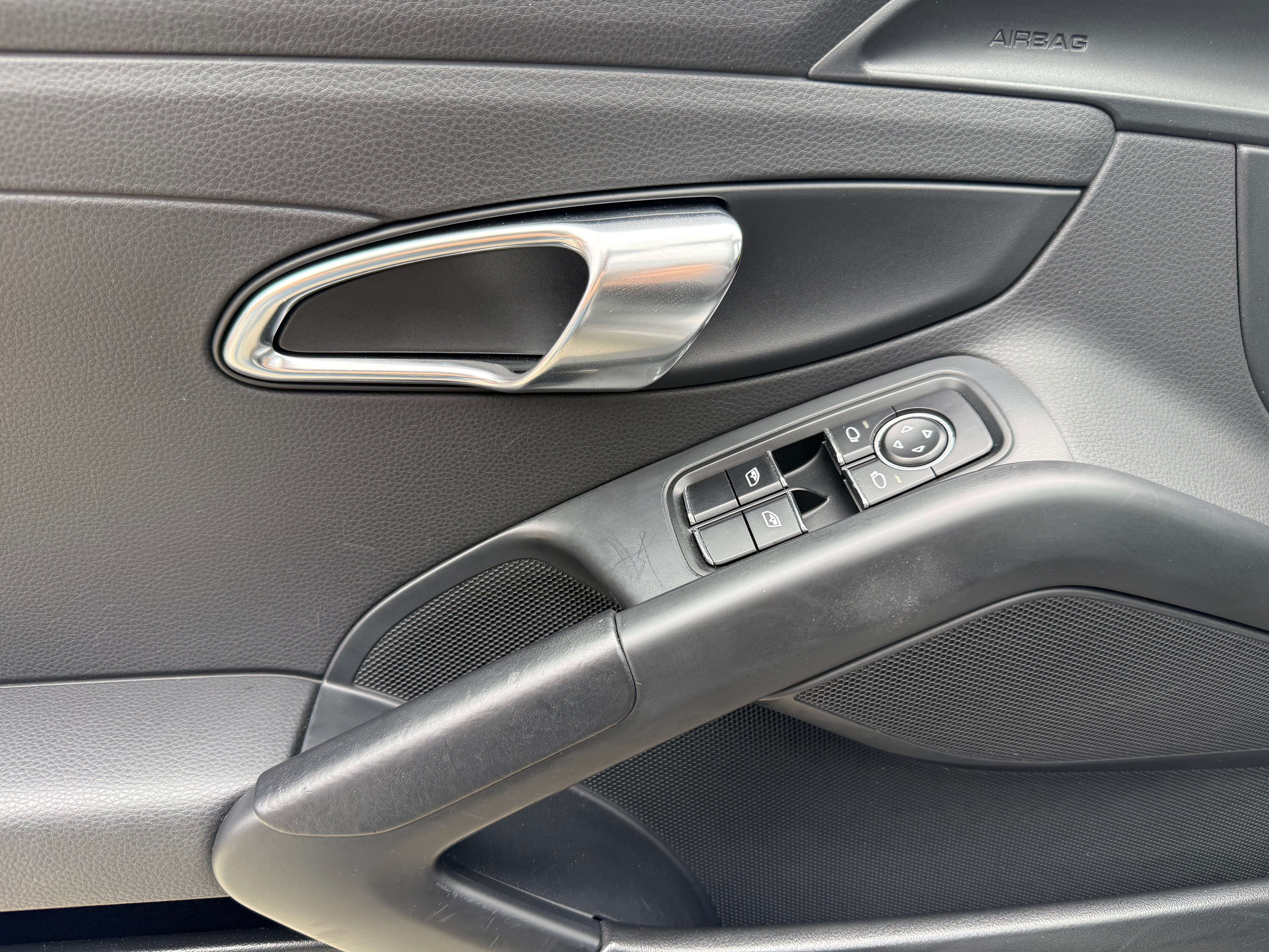Porsche Boxster Boxster 2.7i PDK / NAVIGATION/ CRUISE/ ALCANTARA/ CARNET COMPLET/ GARANTIE 12 MOIS