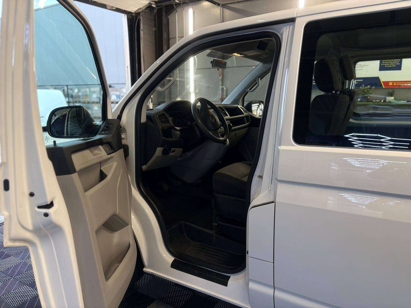 Volkswagen T6 Transporter 2.0 TDi Dubbel cabine 5-zitplaatsen Euro 6 diesel