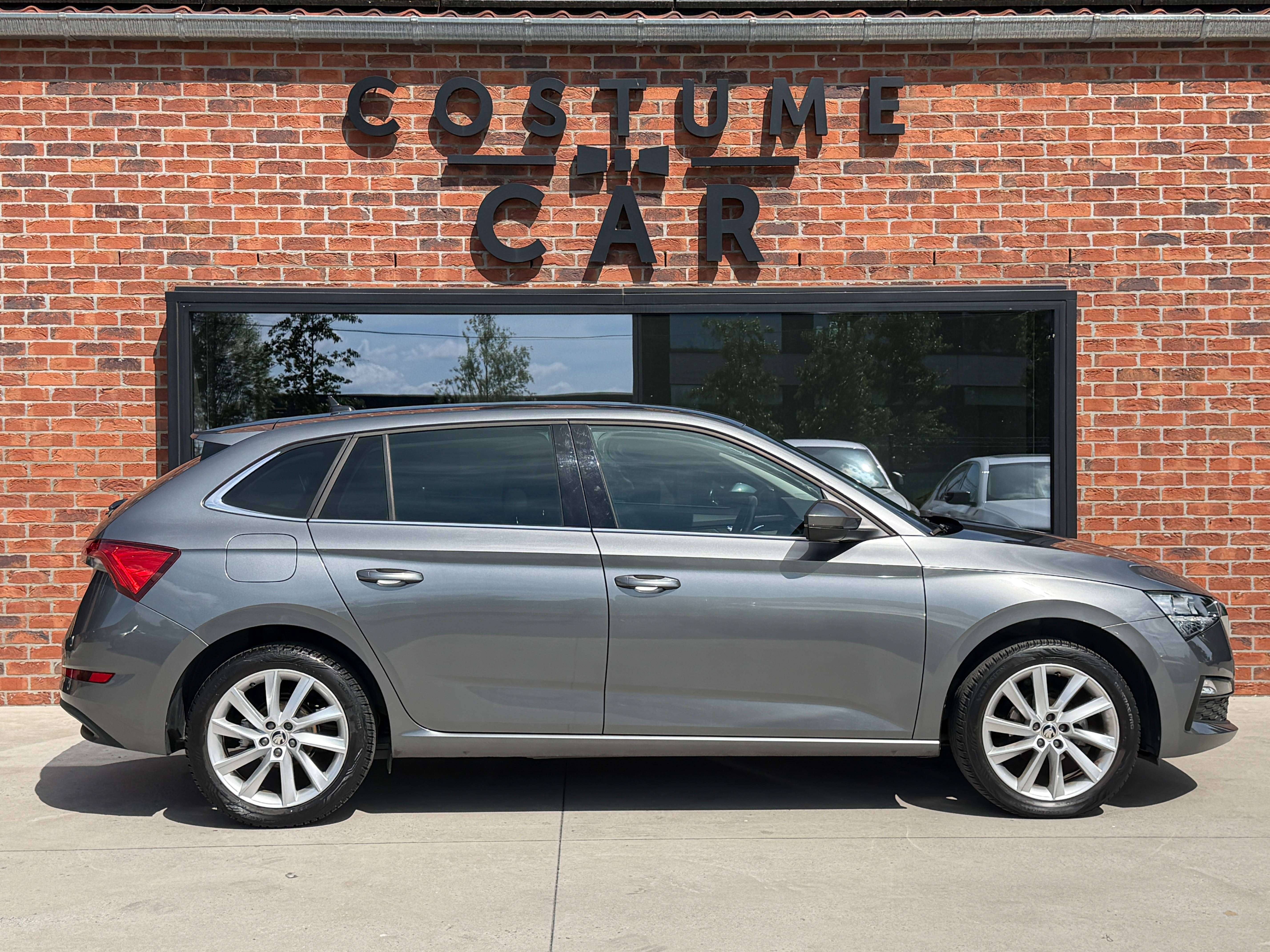 Skoda Scala Caméra - Sg chauffants - CarPlay - GPS