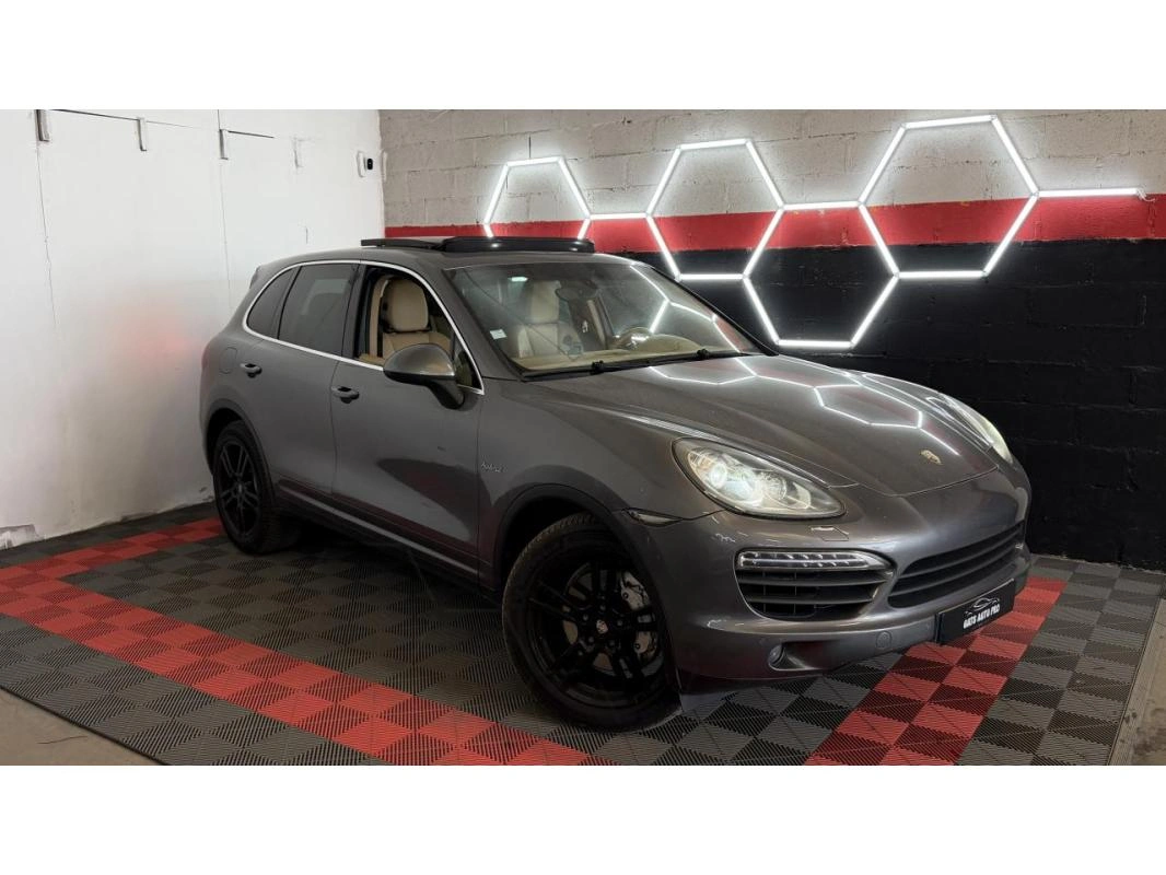 Porsche Cayenne 3.0i V6 - 333 BVA Tiptronic S Hybrid PHASE 1