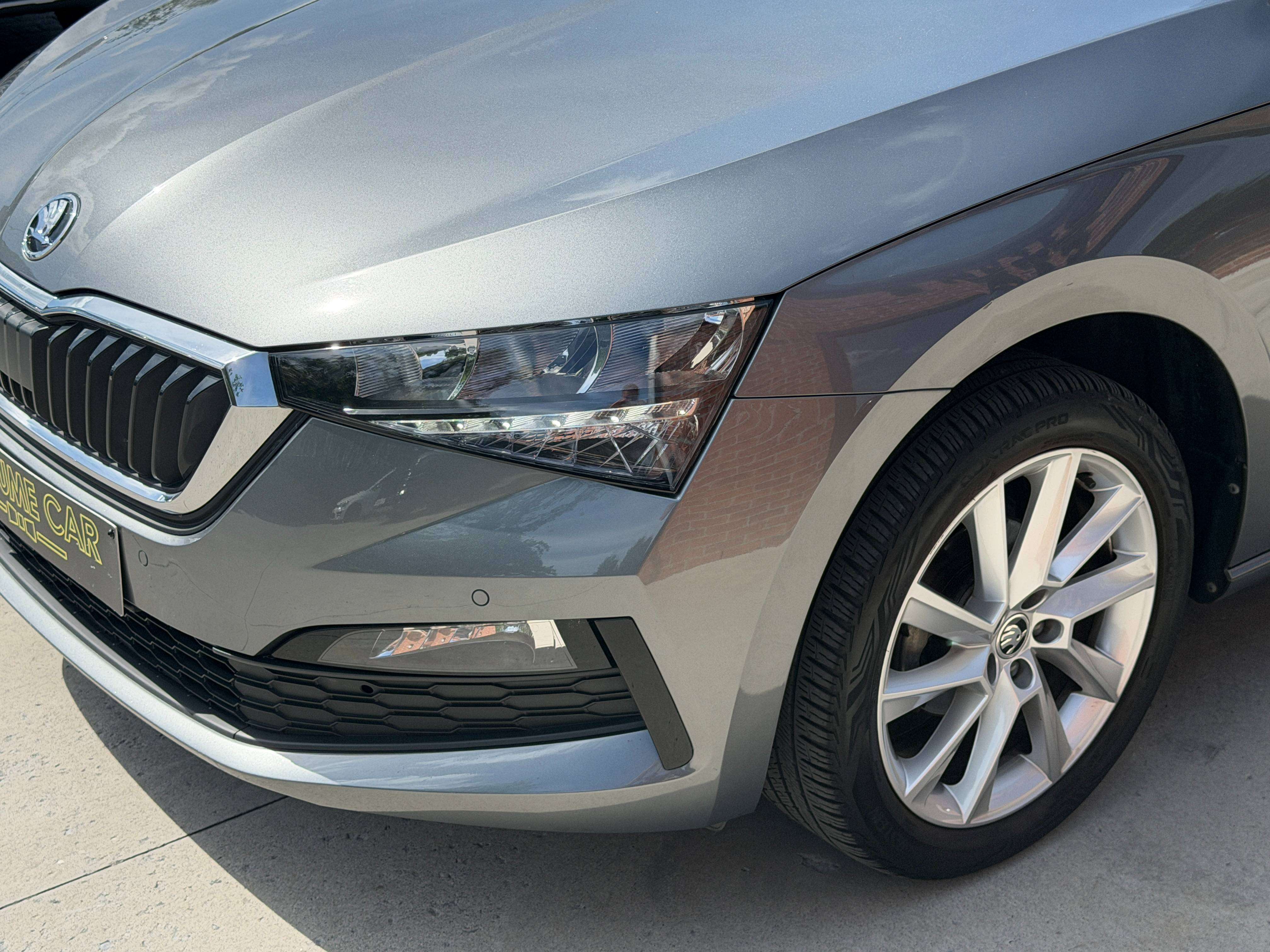 Skoda Scala Caméra - Sg chauffants - CarPlay - GPS
