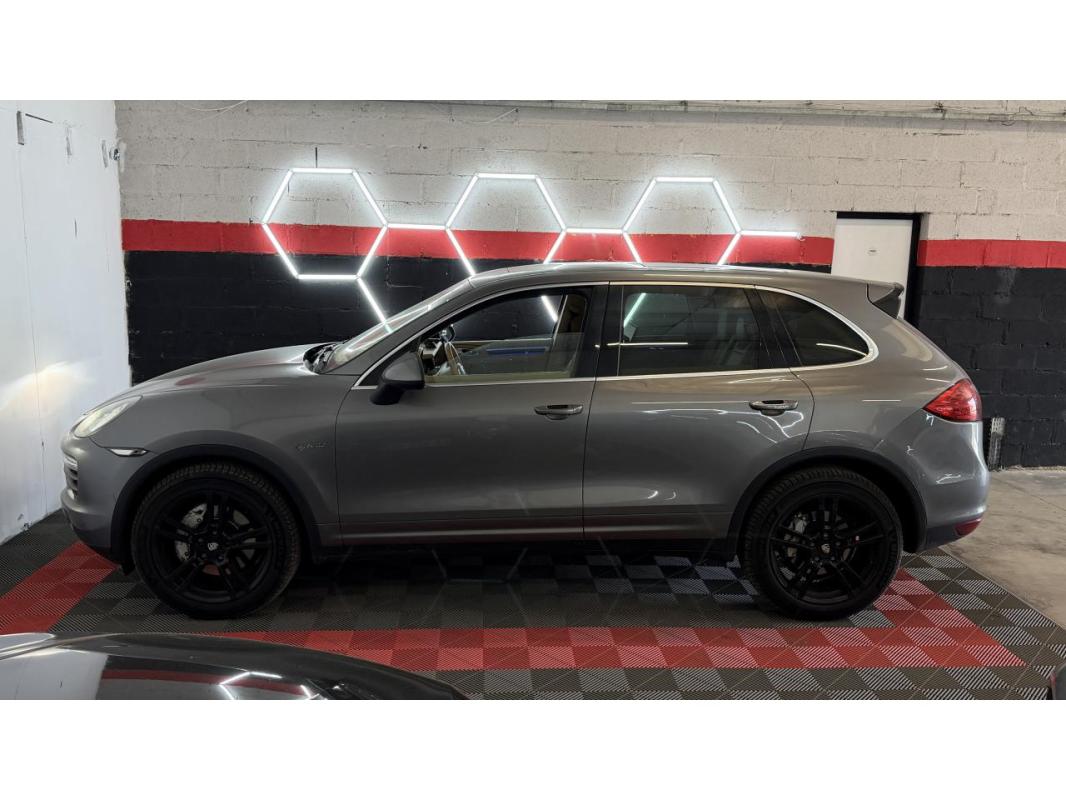 Porsche Cayenne 3.0i V6 - 333 BVA Tiptronic S Hybrid PHASE 1