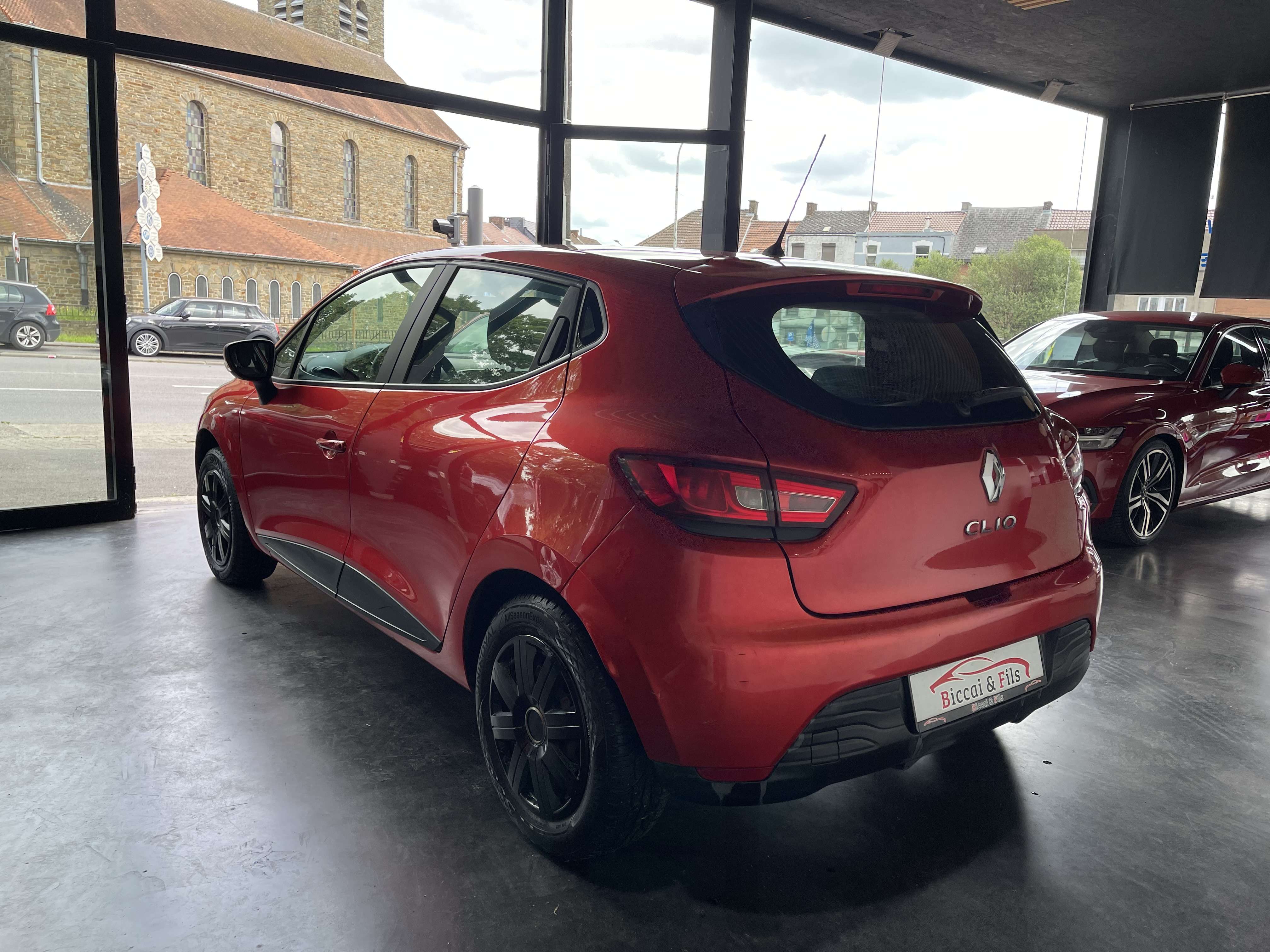 Renault Clio Clio 1.2i  // 1er proprio //