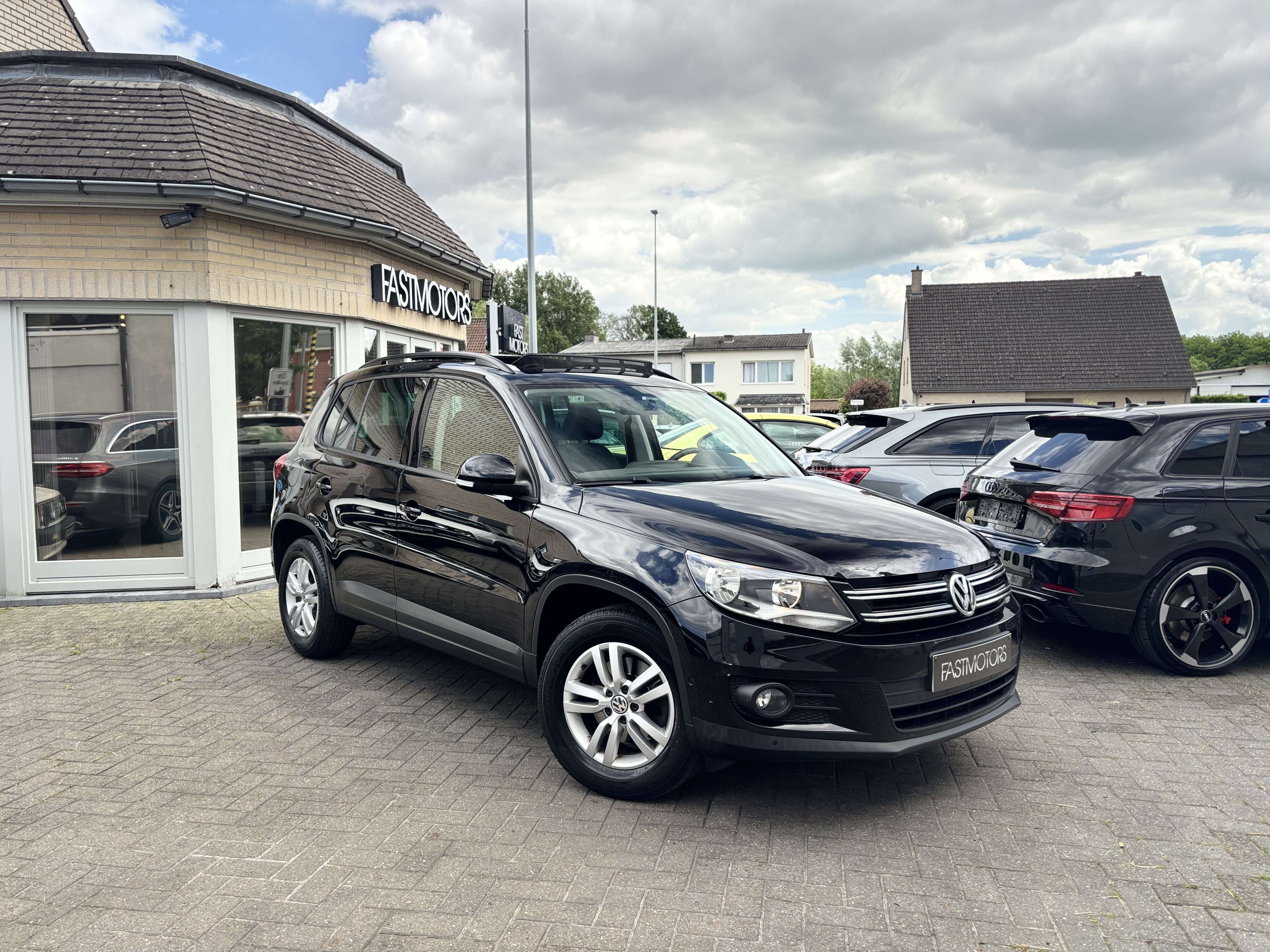 Volkswagen Tiguan Tiguan 1.4 TSI Panoramisch Dak PDC 360 Carpass 1 O