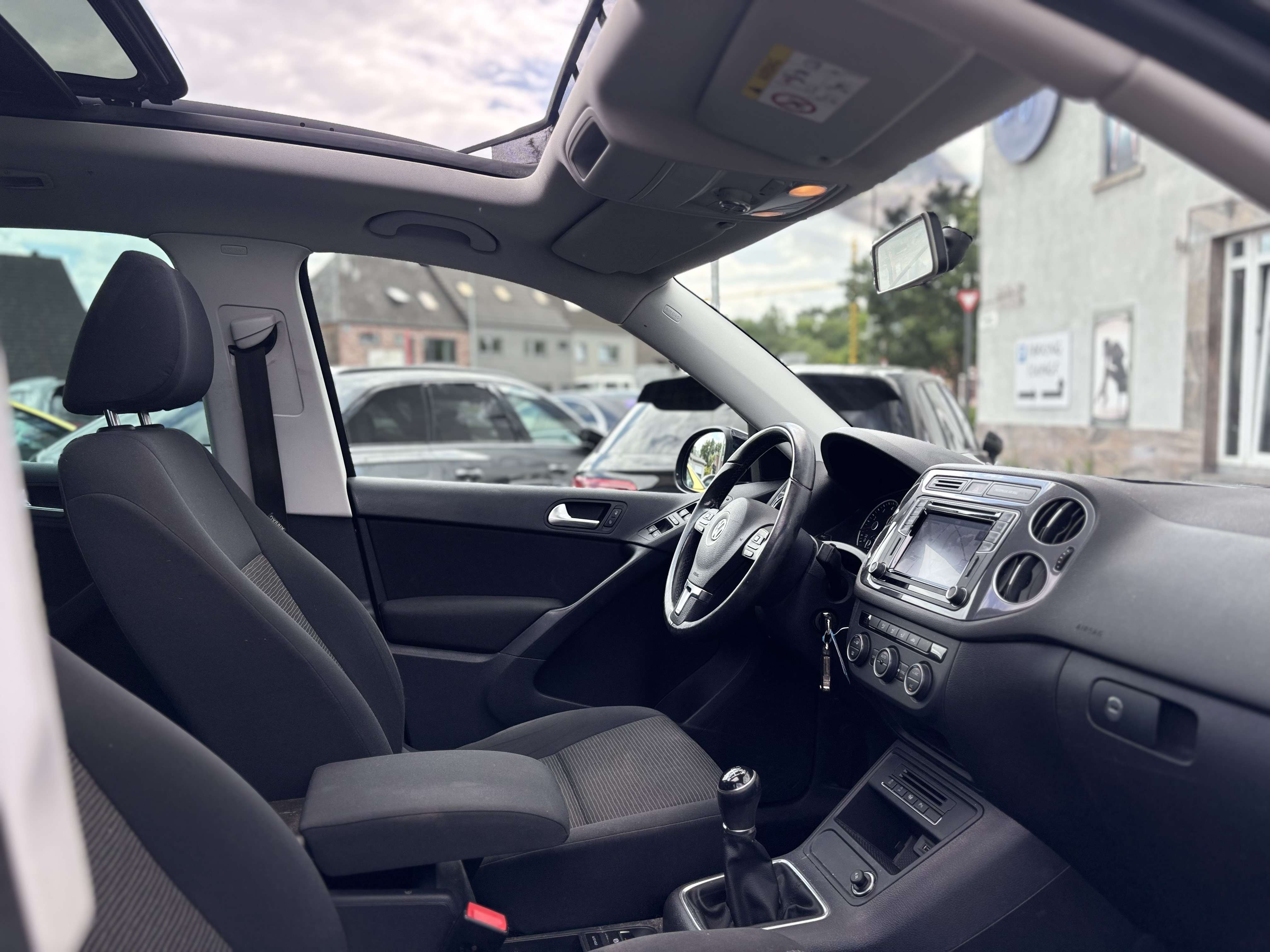Volkswagen Tiguan Tiguan 1.4 TSI Panoramisch Dak PDC 360 Carpass 1 O