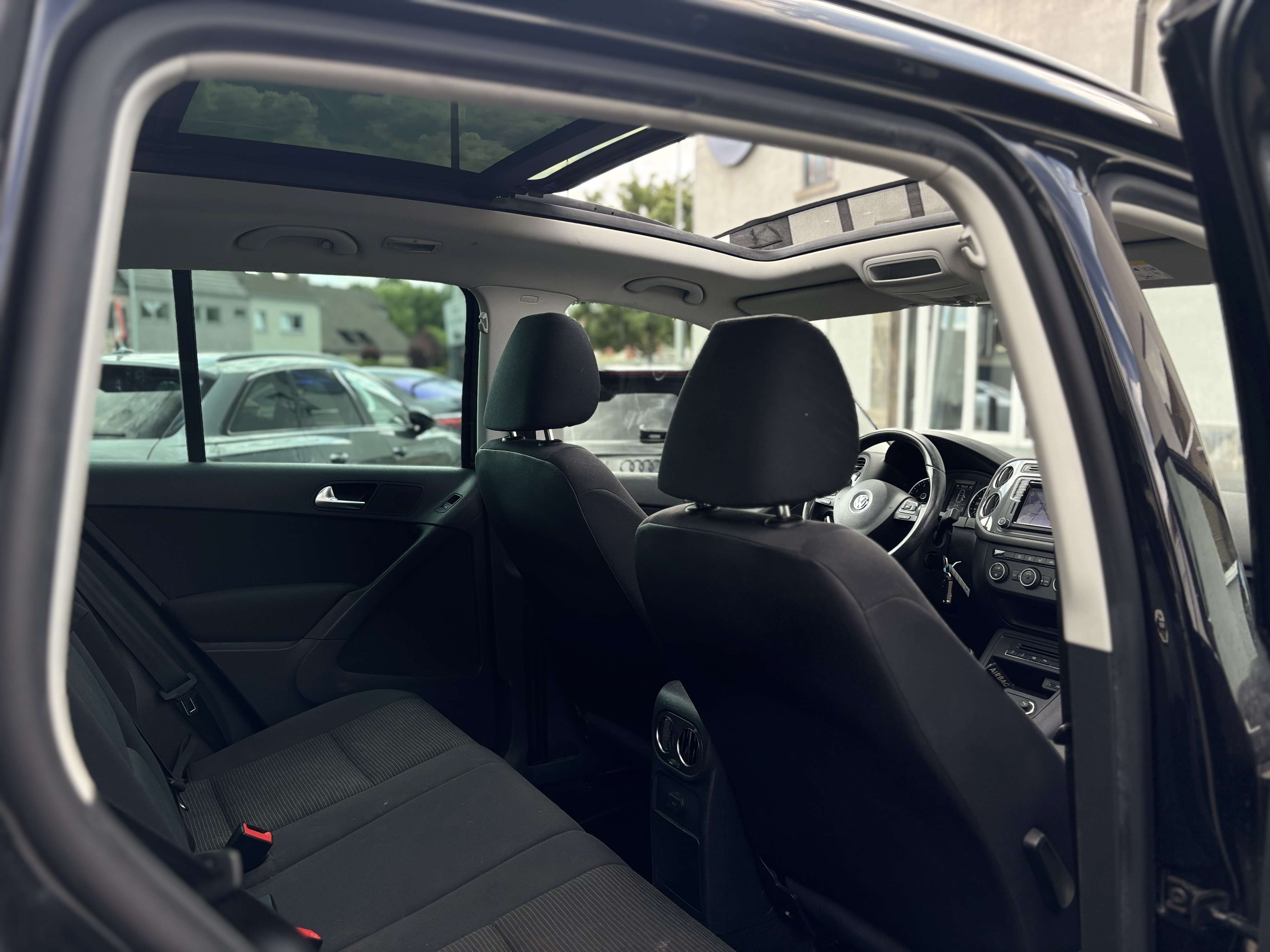 Volkswagen Tiguan Tiguan 1.4 TSI Panoramisch Dak PDC 360 Carpass 1 O