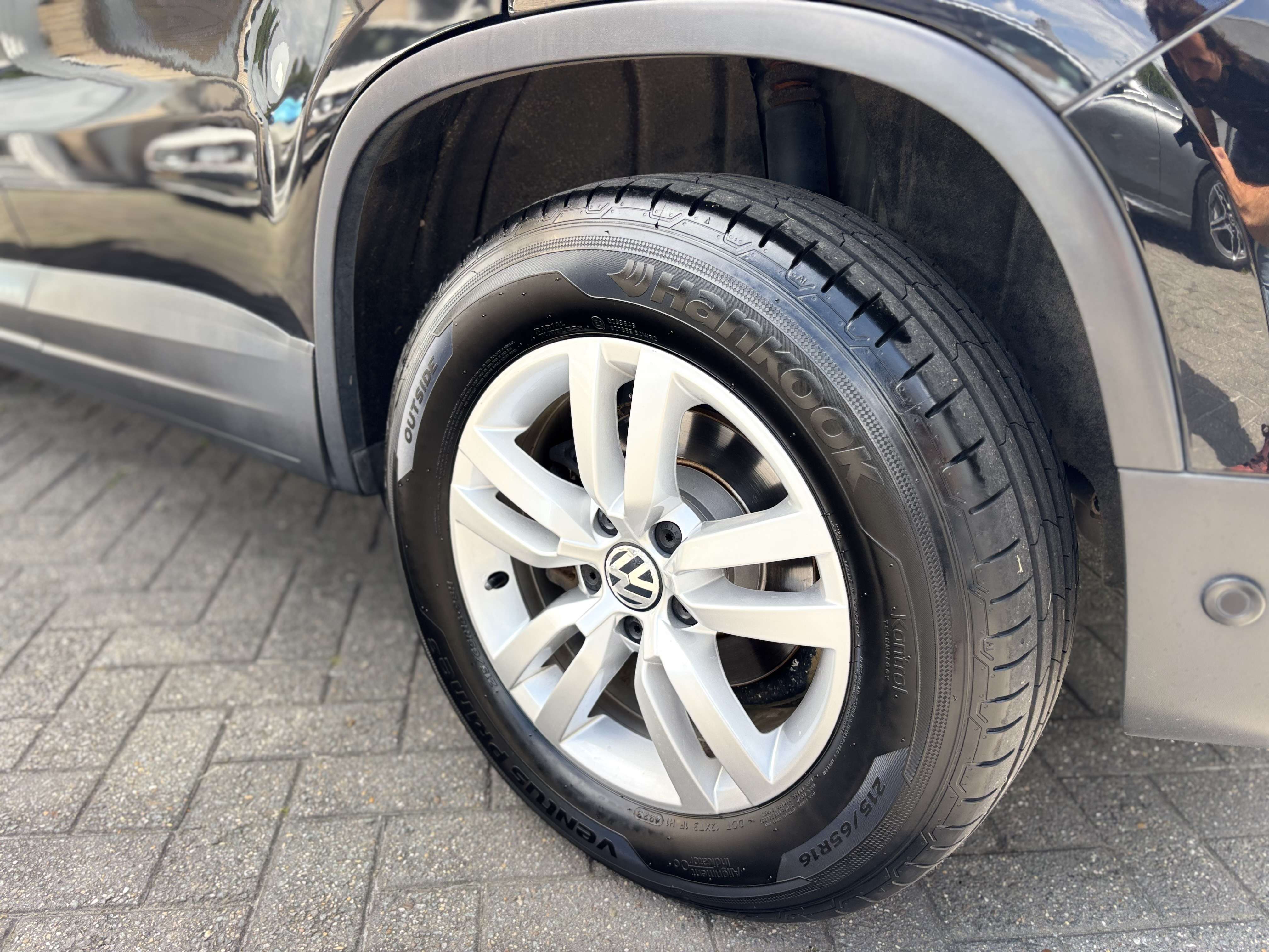 Volkswagen Tiguan Tiguan 1.4 TSI Panoramisch Dak PDC 360 Carpass 1 O